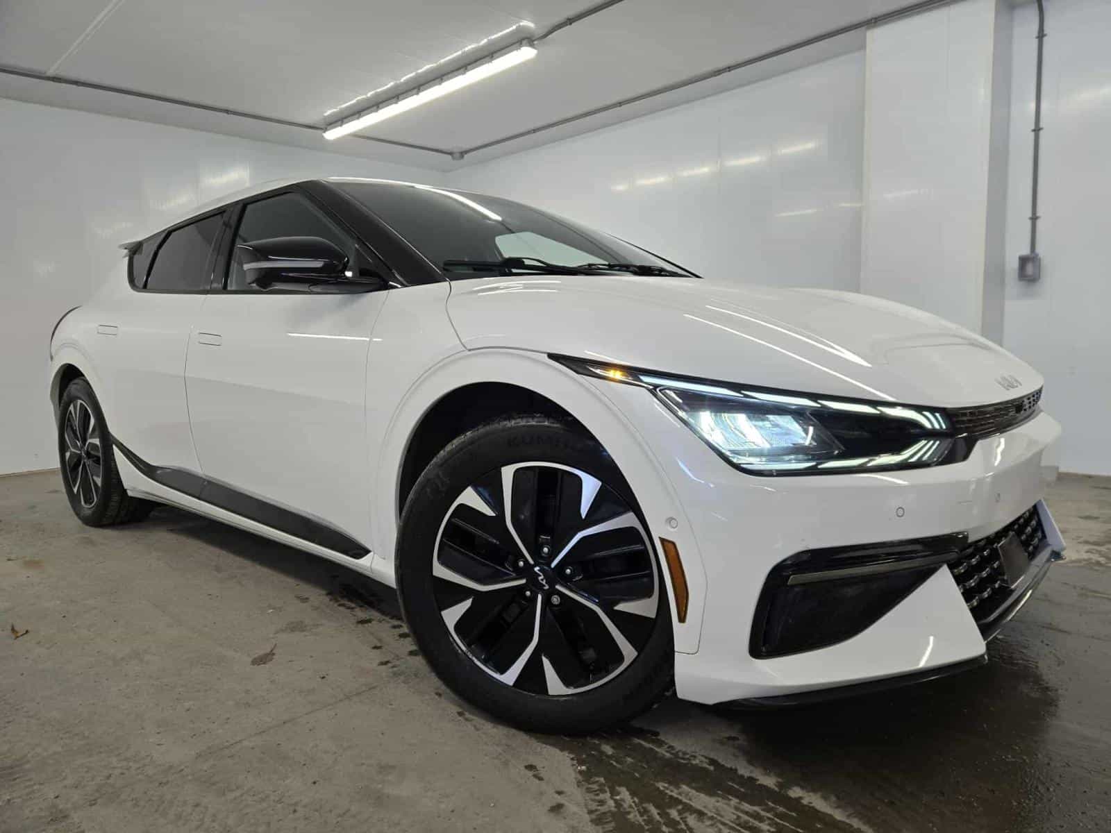 2022 Kia EV6 Long Range GT-Line 1 - Image 1