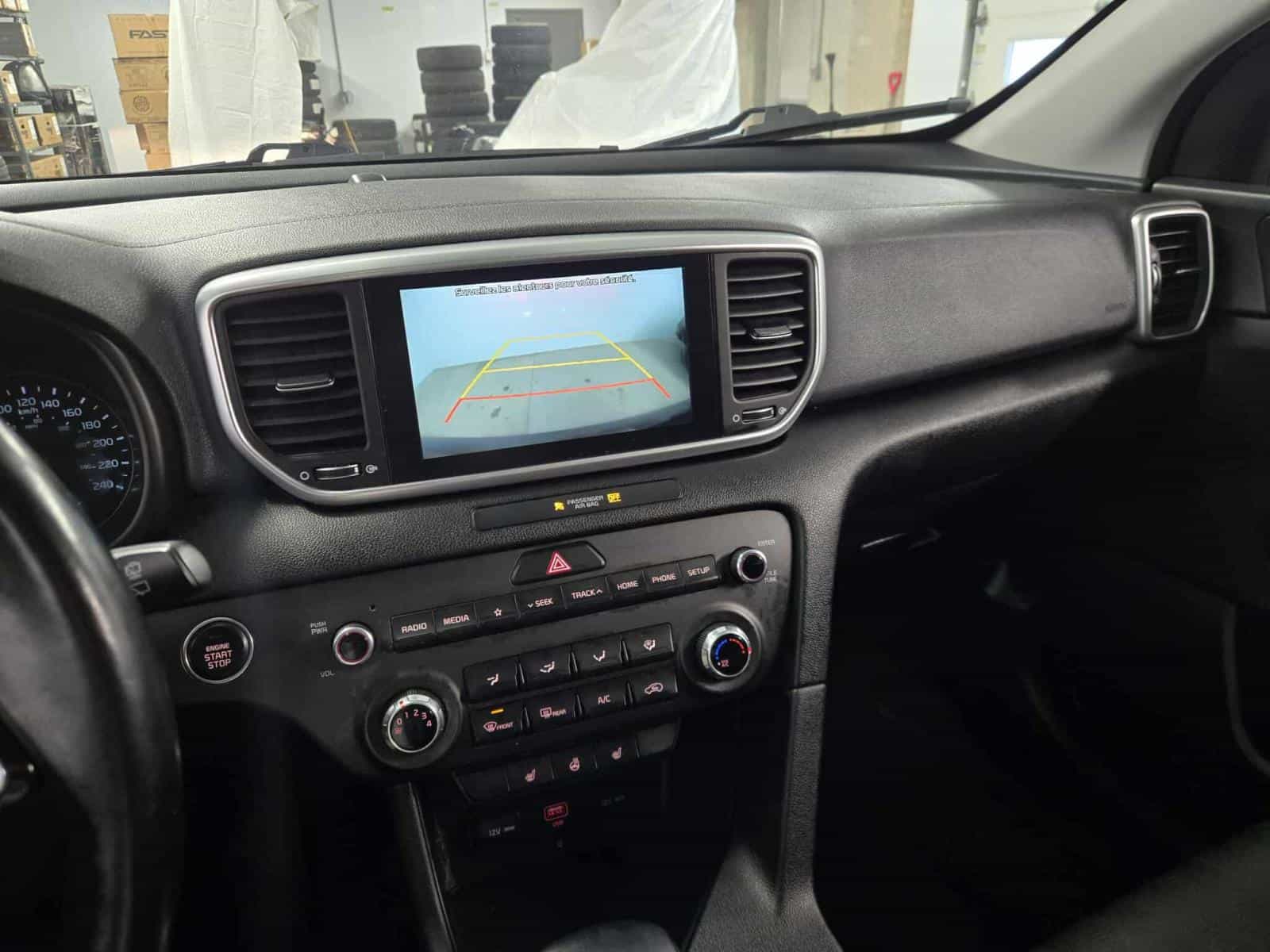 2020 Kia Sportage EX - Image 19