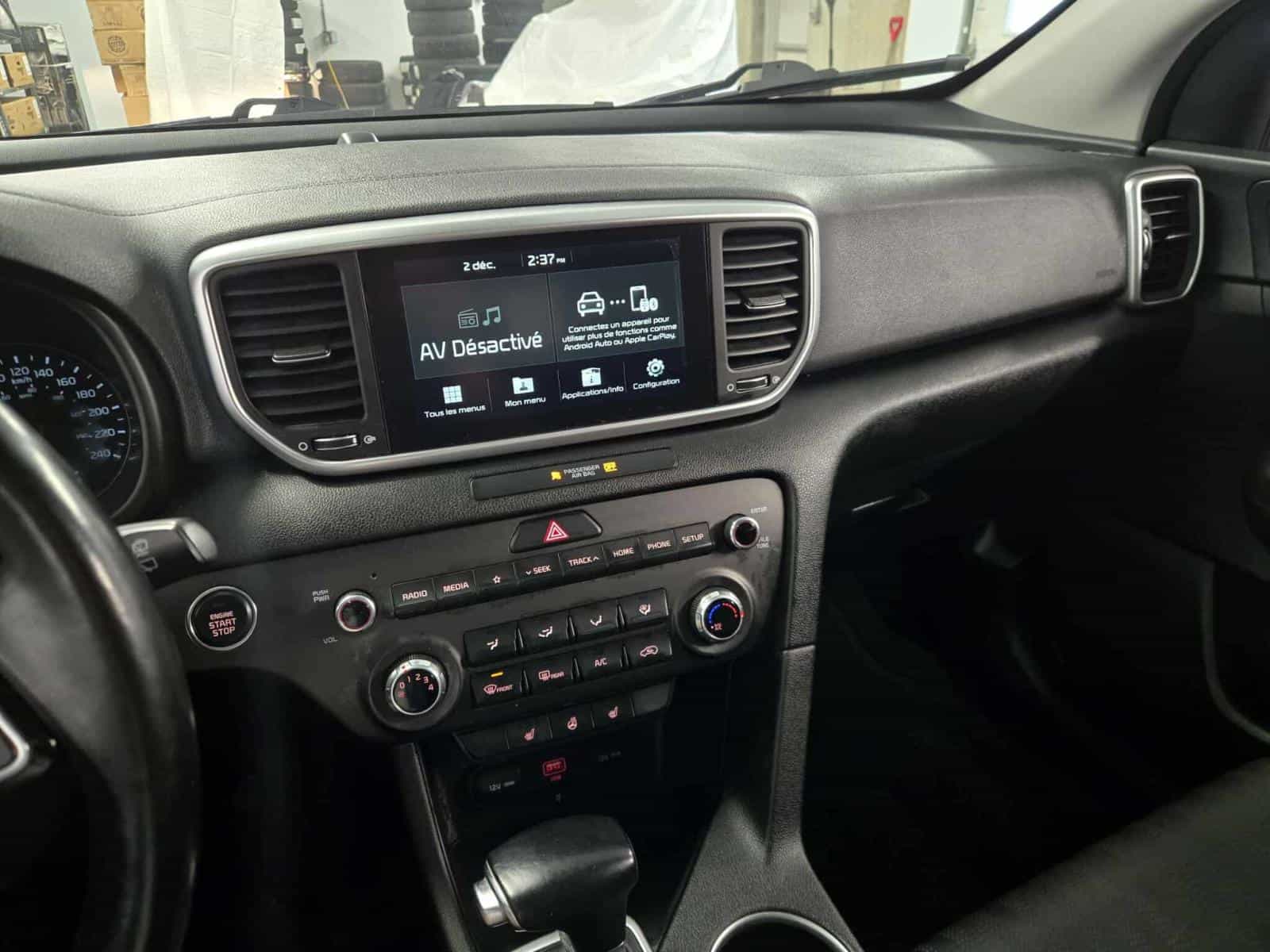 2020 Kia Sportage EX - Image 18