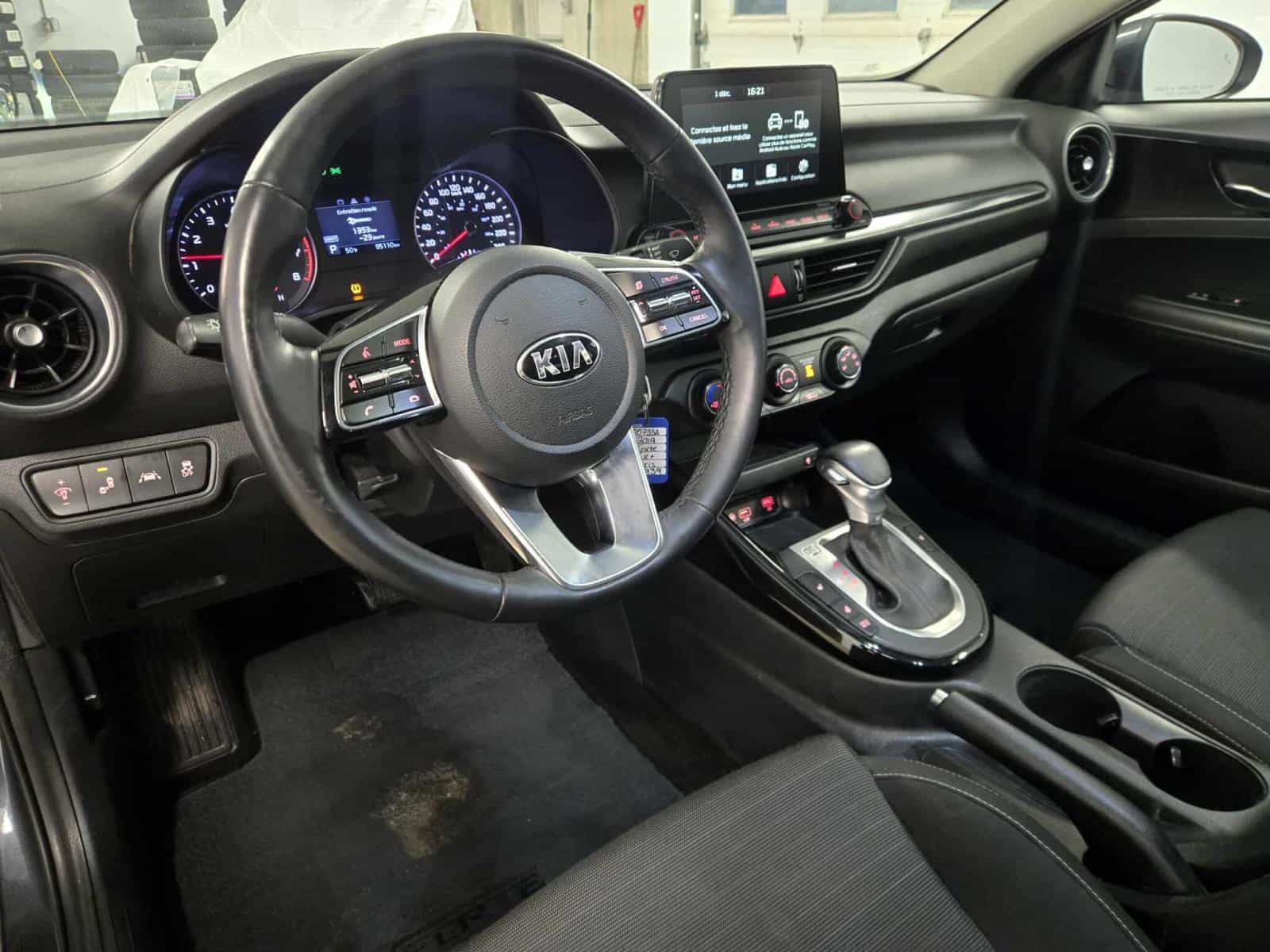 2019 Kia Forte EX Plus - Image 11