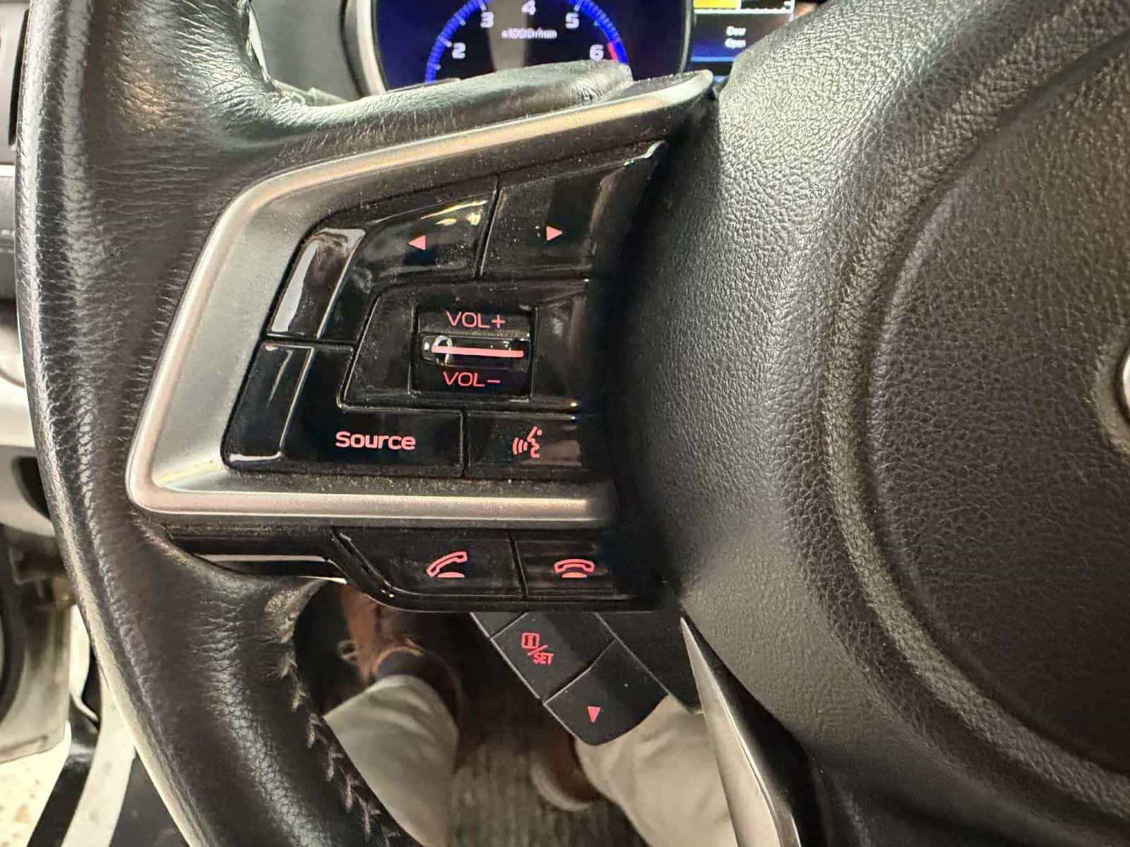 2018 Subaru Outback 2.5i Limited - Image 18