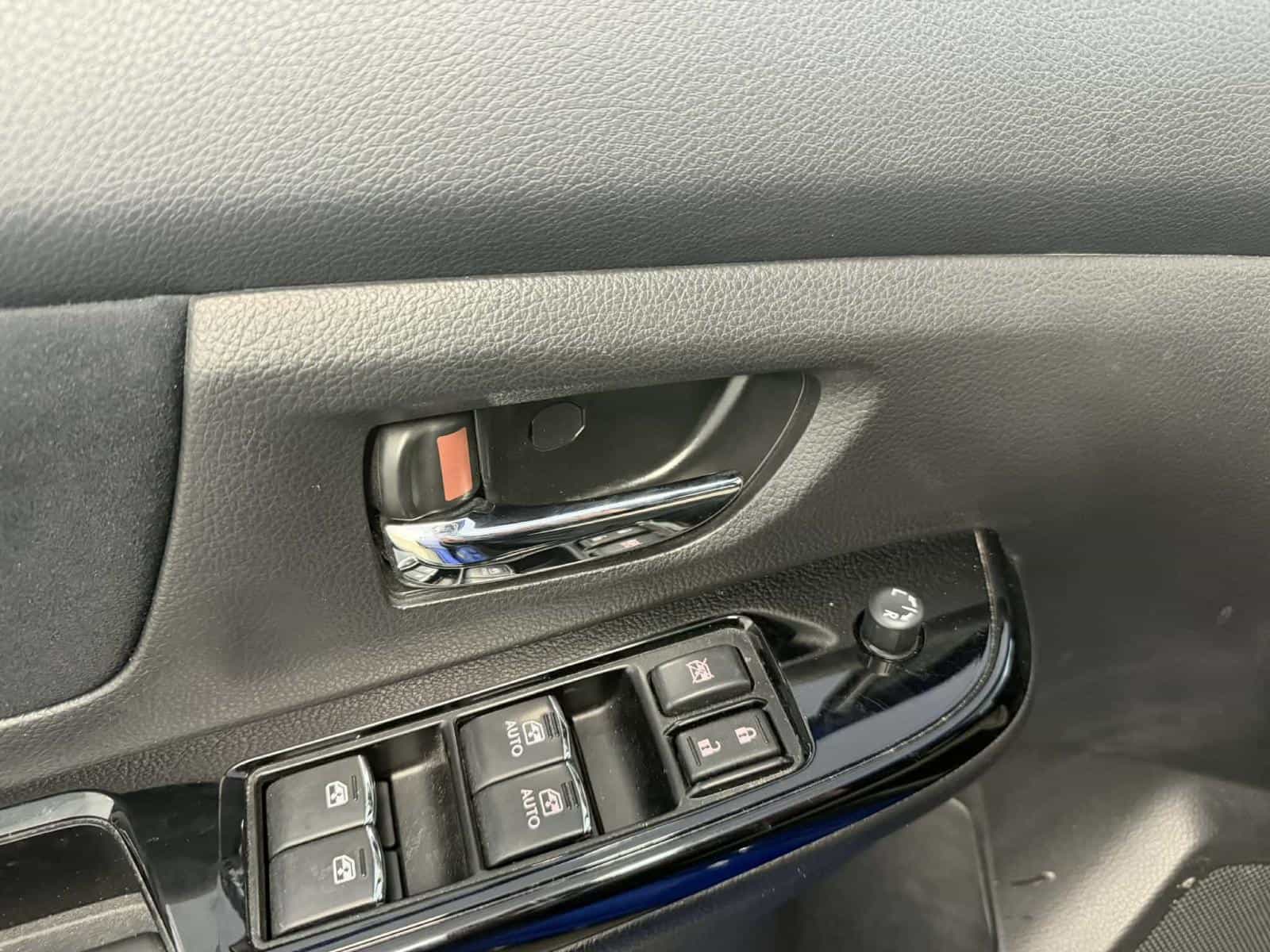 2020 Subaru WRX STI - Image 11