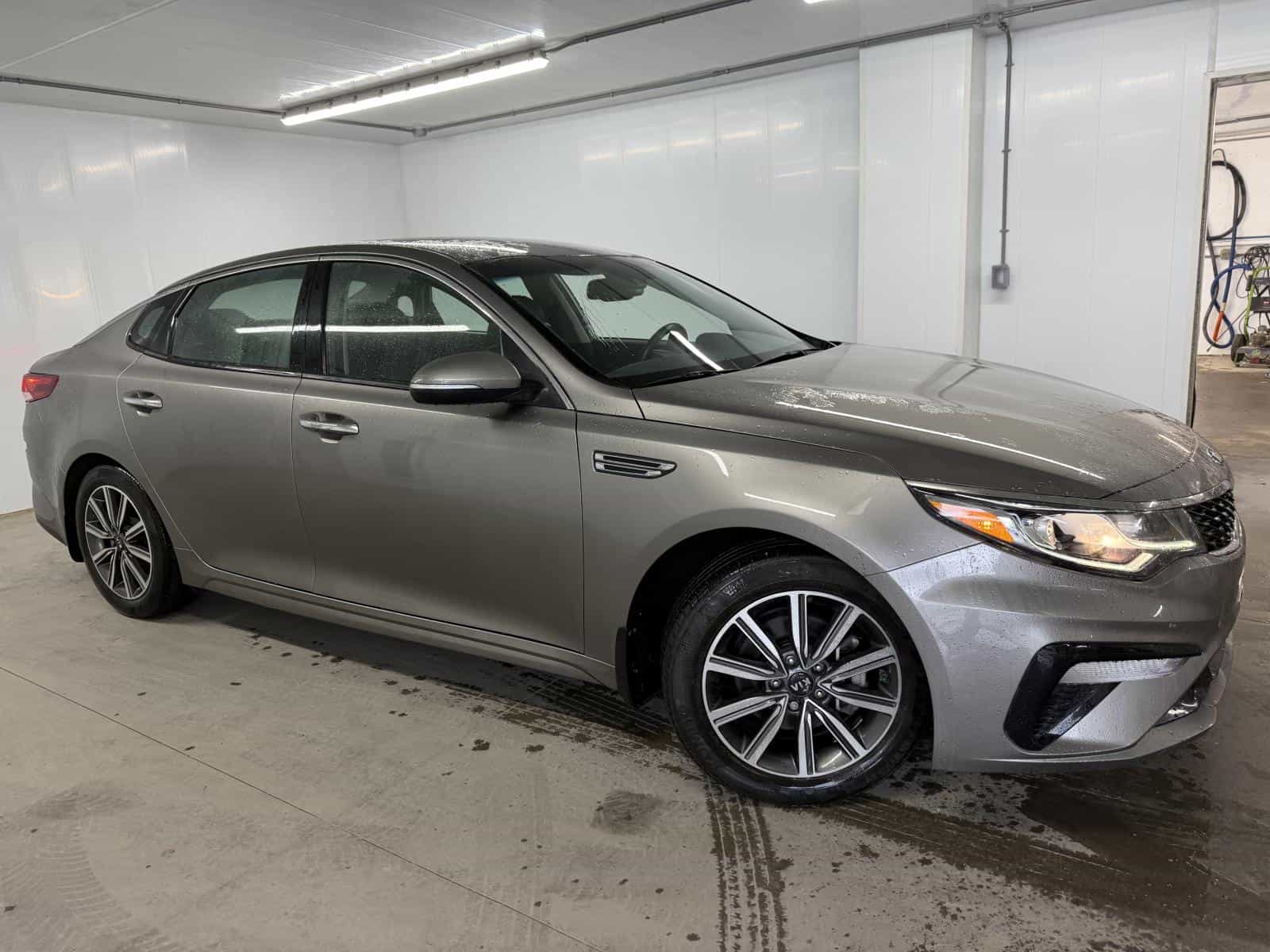 Image 1 Kia Optima EX 2019