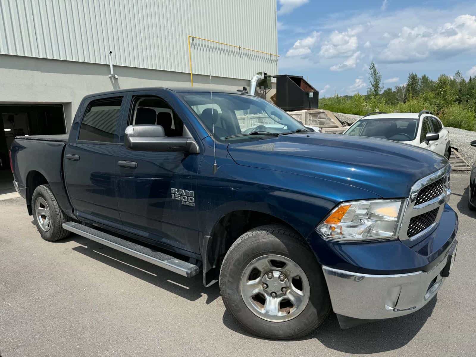 Image 1 RAM 1500 Classic ST 2019