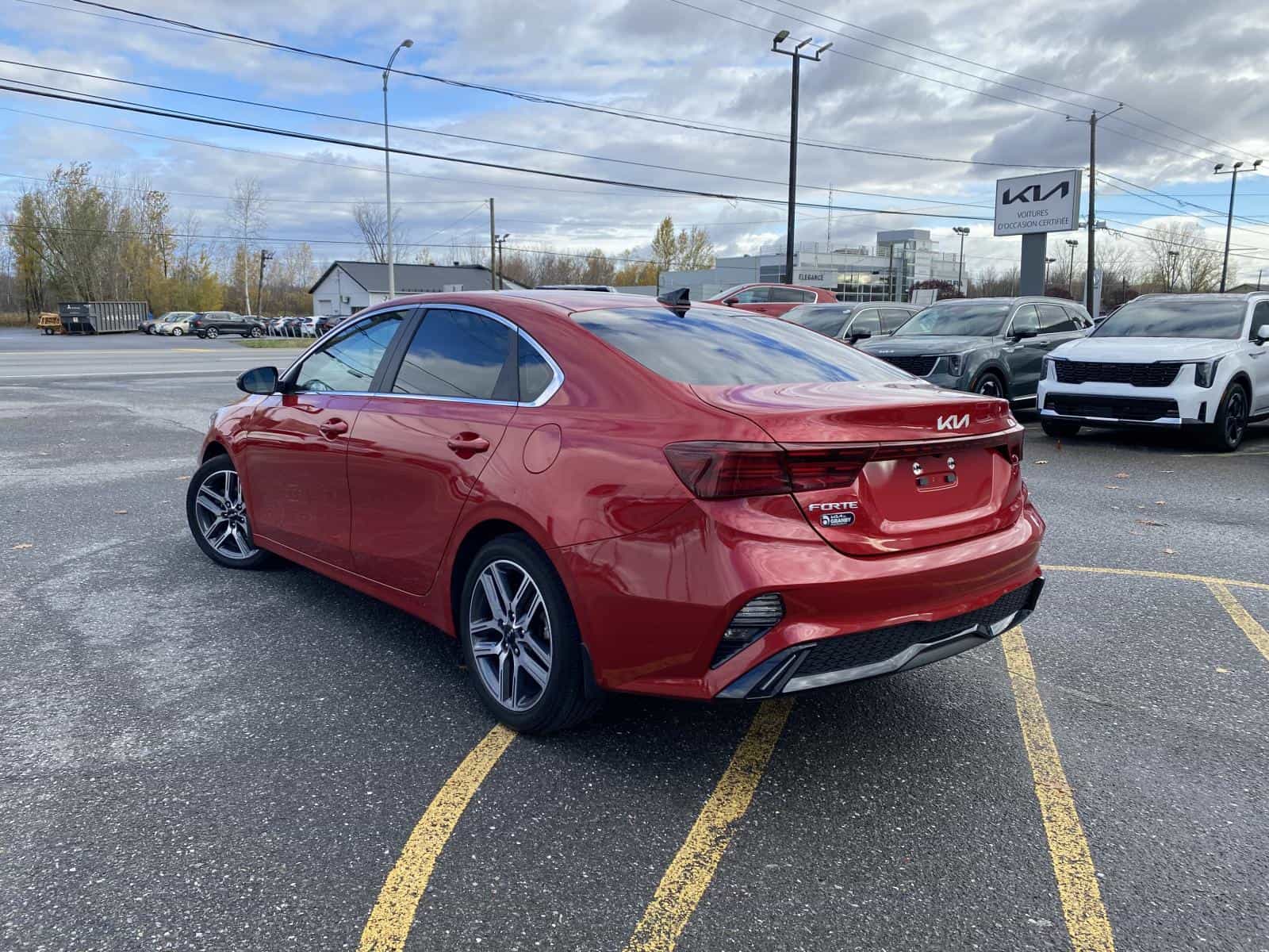 2023 Kia Forte EX Plus - Image 4
