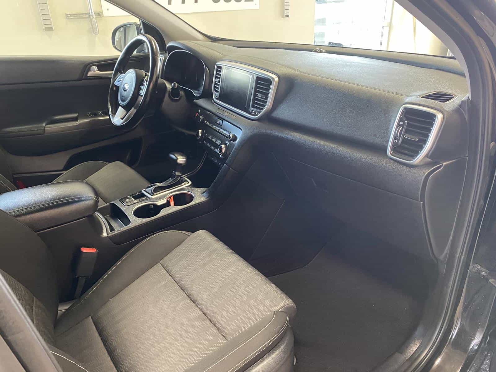 Image 8 Kia Sportage EX 2020