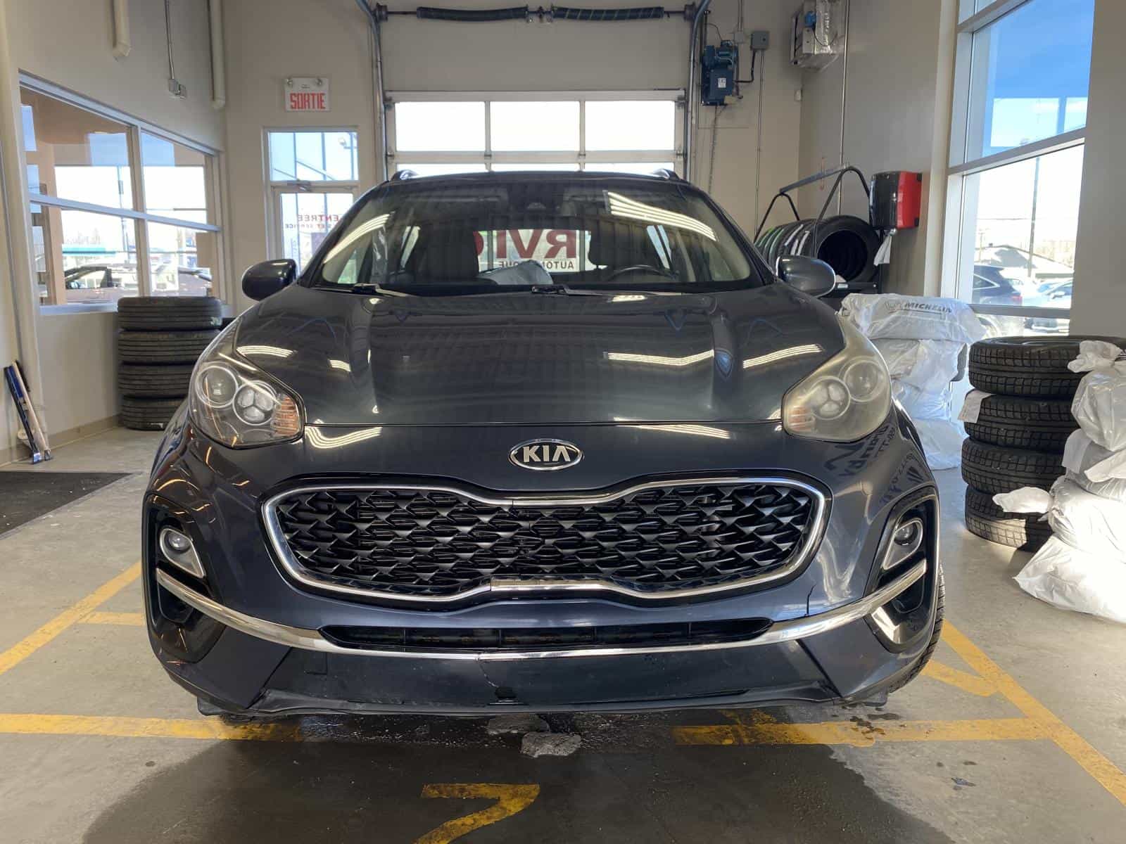 Image 2 Kia Sportage EX 2020