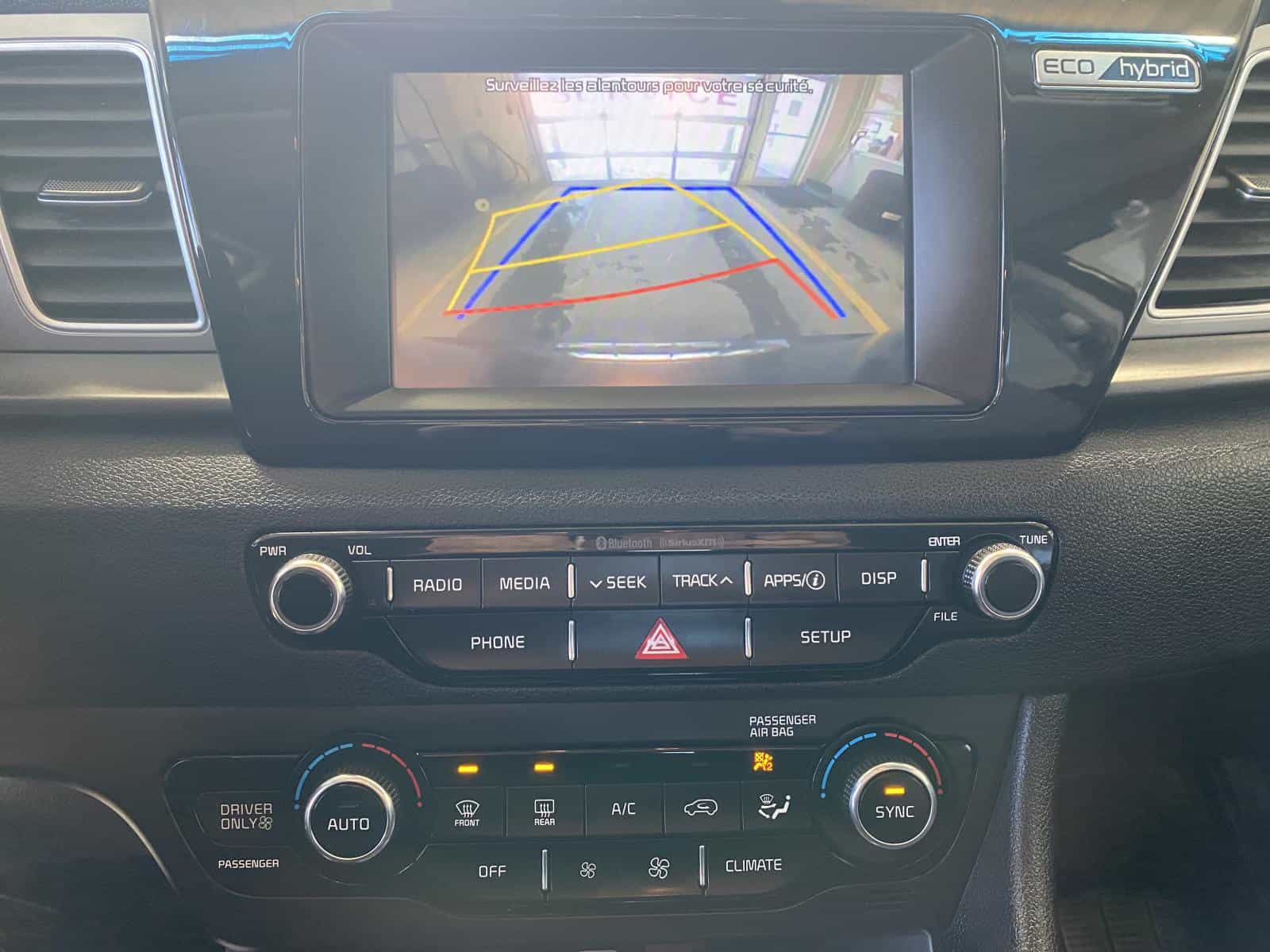 2019 Kia Niro L - Image 11