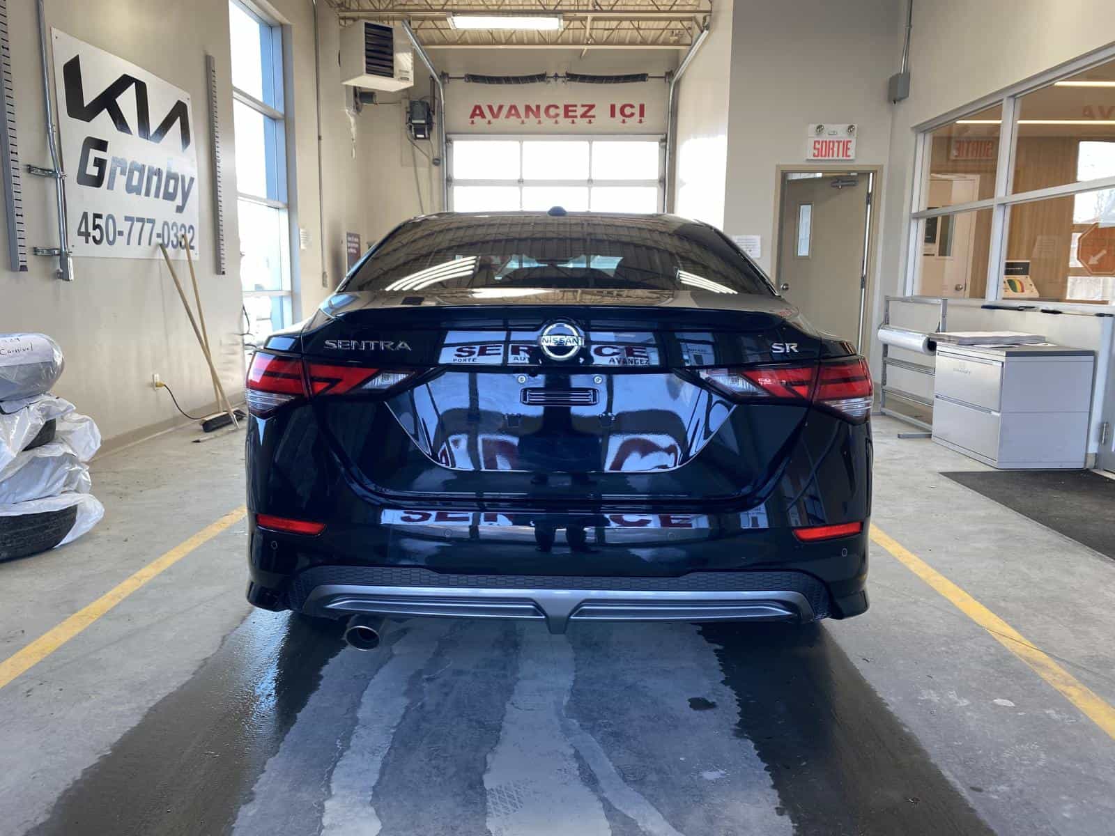 2021 Nissan Sentra SR - Image 6