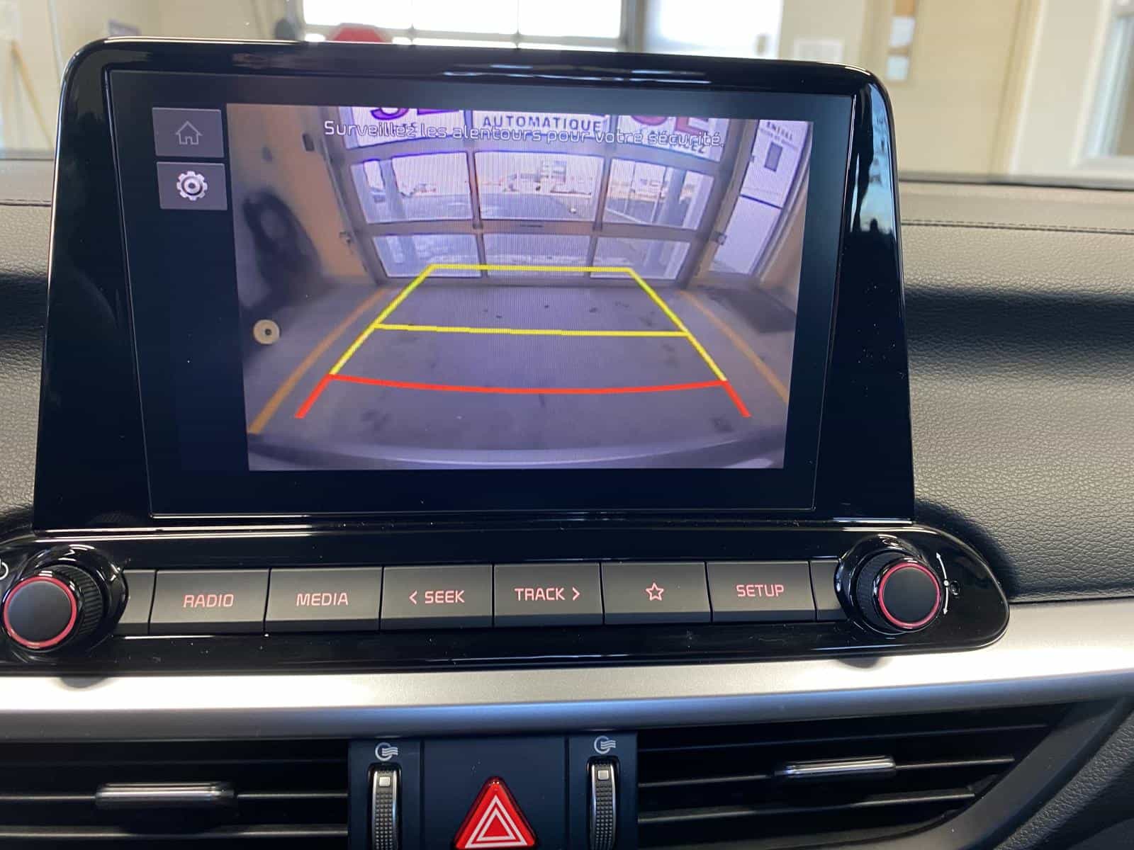 2022 Kia Forte EX - Image 11