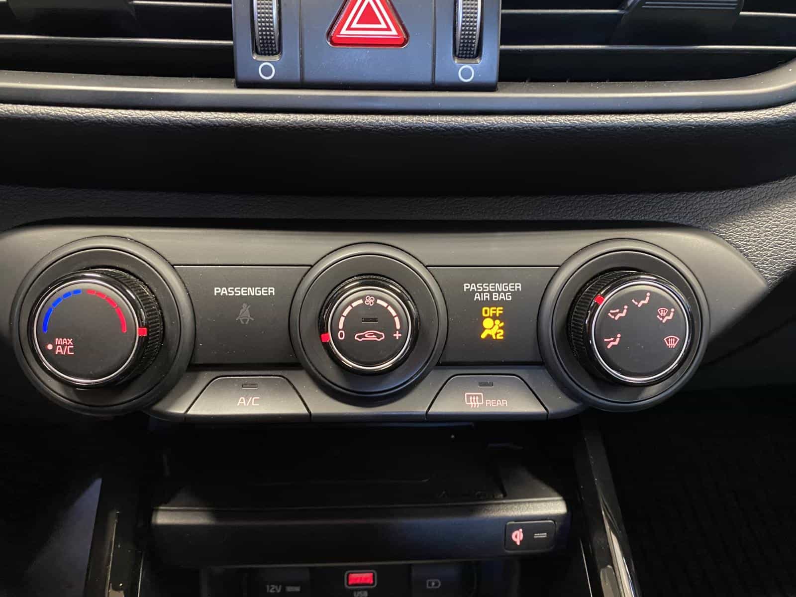 2022 Kia Forte EX - Image 12