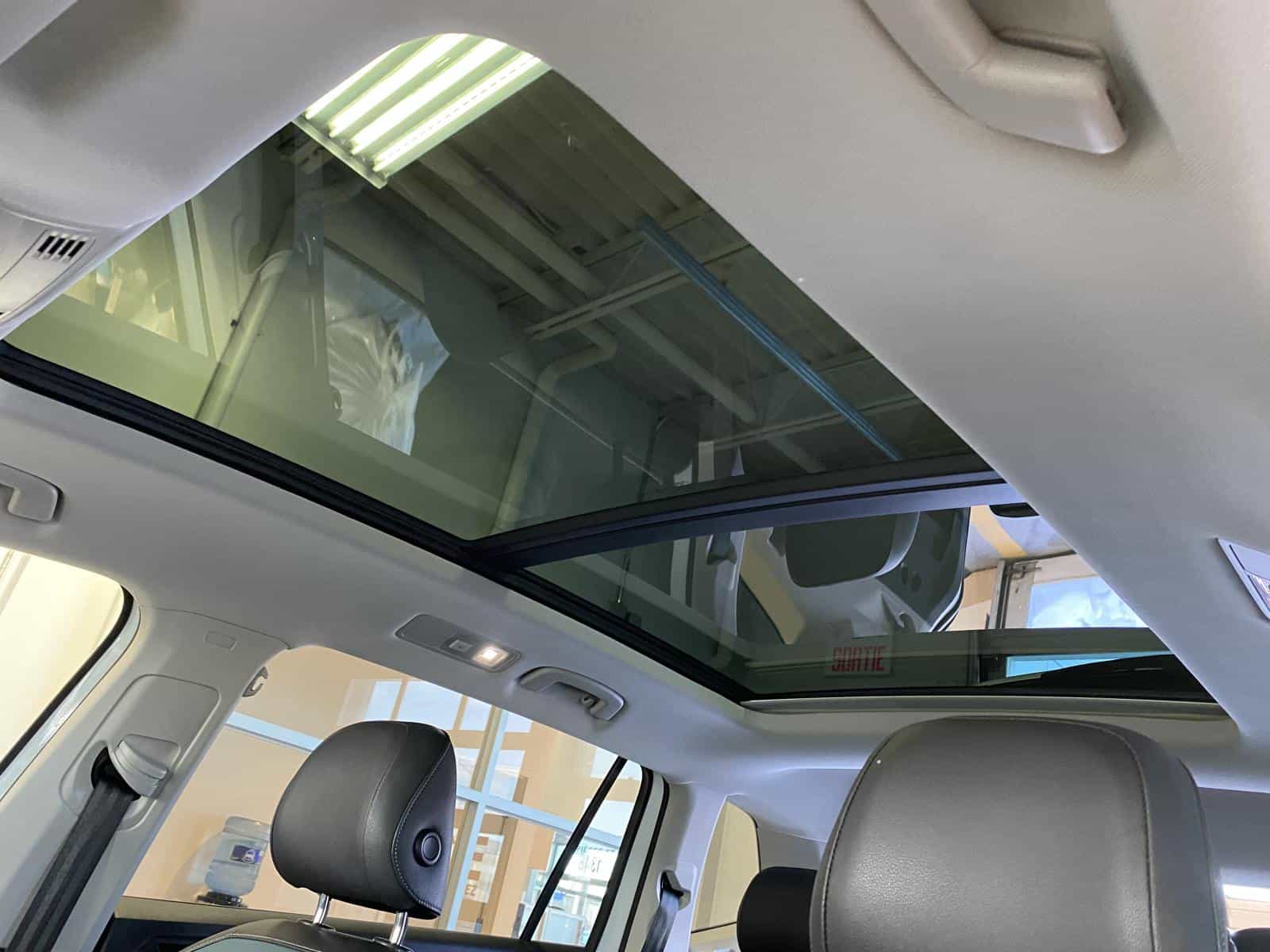 2020 Volkswagen Tiguan IQ Drive - Image 10