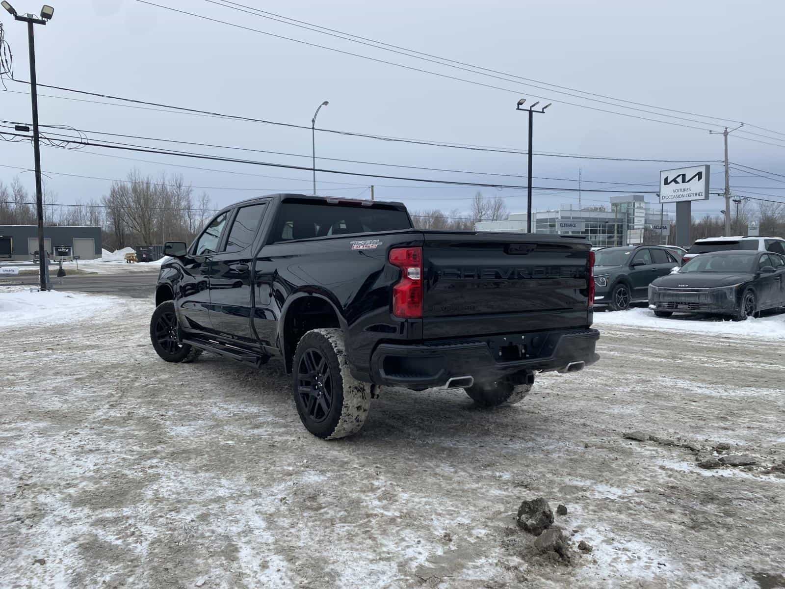 2024 Chevrolet Silverado 1500 Custom Trail Boss - Image 5