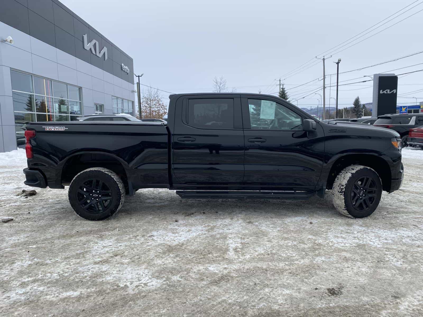 2024 Chevrolet Silverado 1500 Custom Trail Boss - Image 8