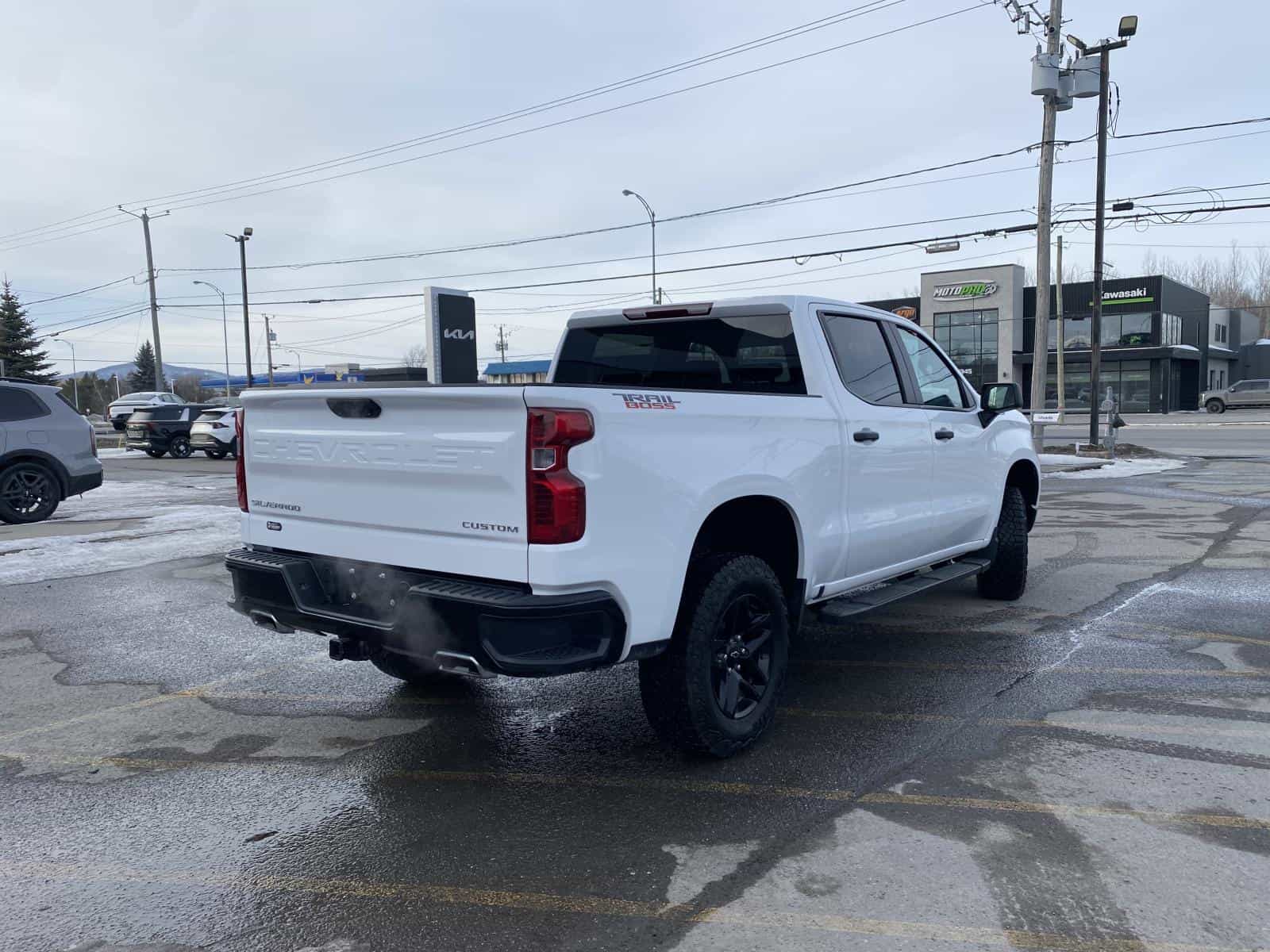 2025 Chevrolet Silverado 1500 Custom Trail Boss - Image 6