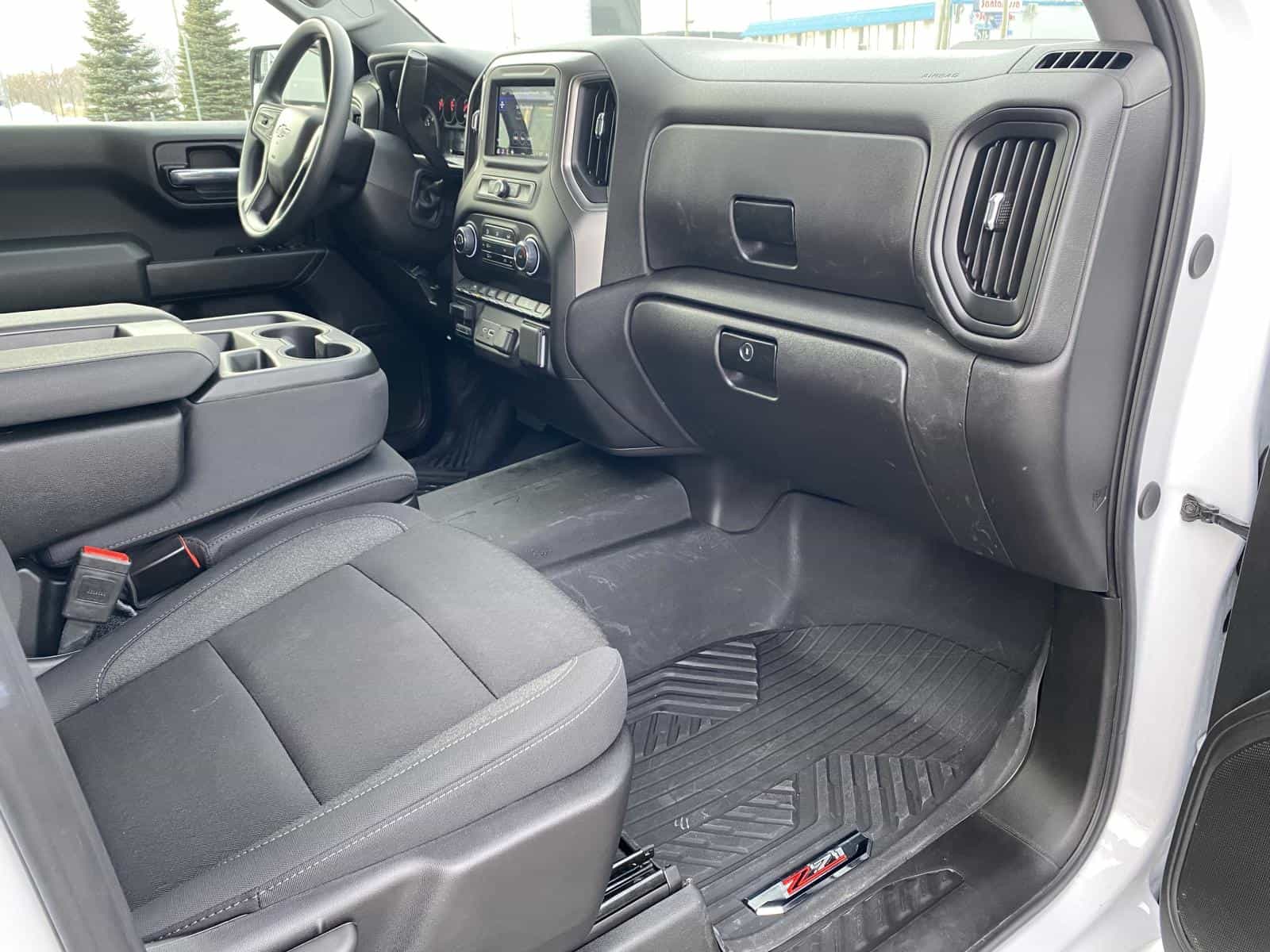 2025 Chevrolet Silverado 1500 Custom Trail Boss - Image 7