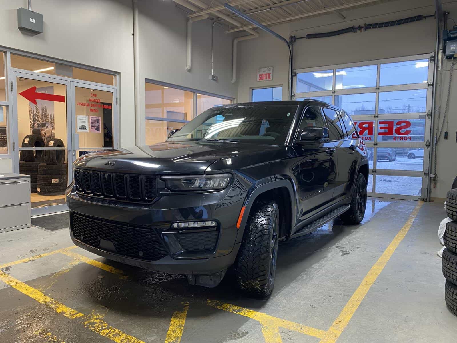 2024 Jeep Grand Cherokee Limited - Image 3