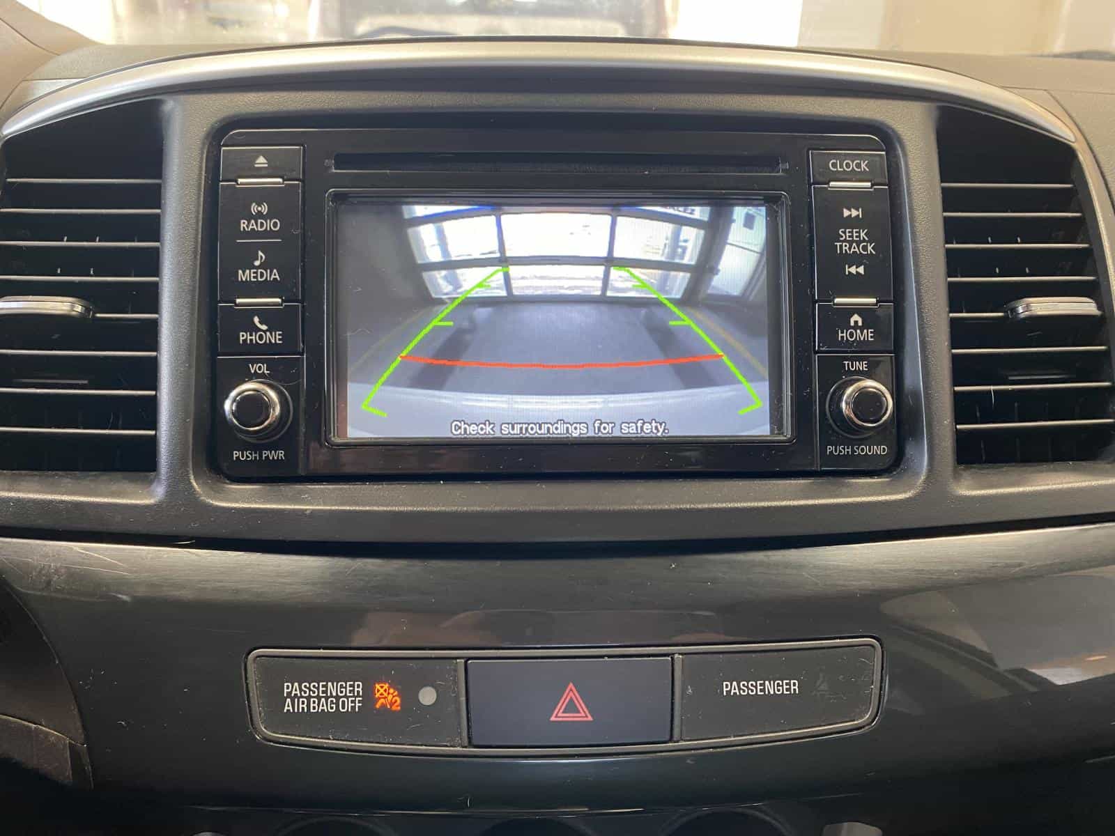 2016 Mitsubishi Lancer SE - Image 11