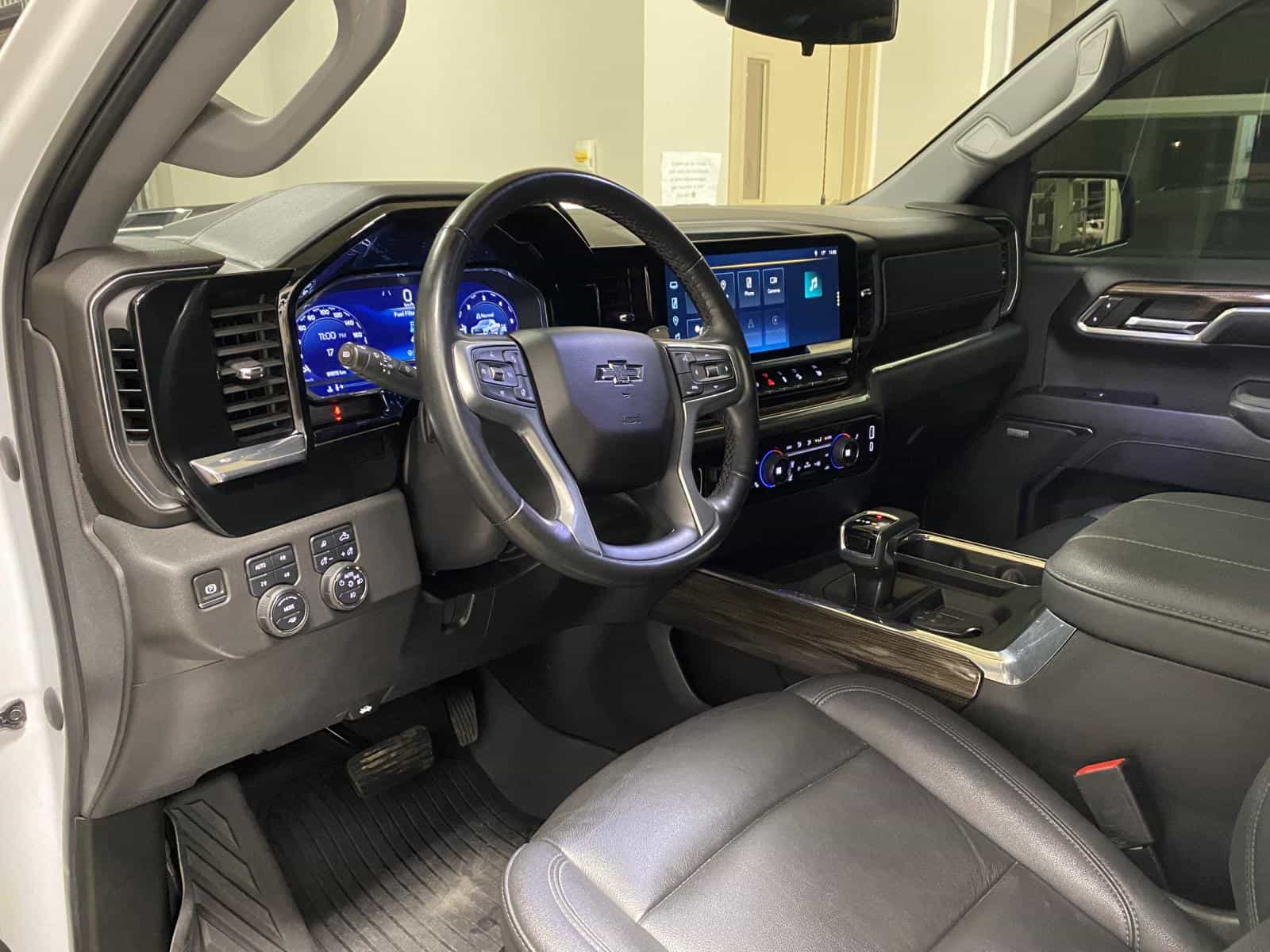 Image 16 Chevrolet Silverado 1500 LT Trail Boss 2023