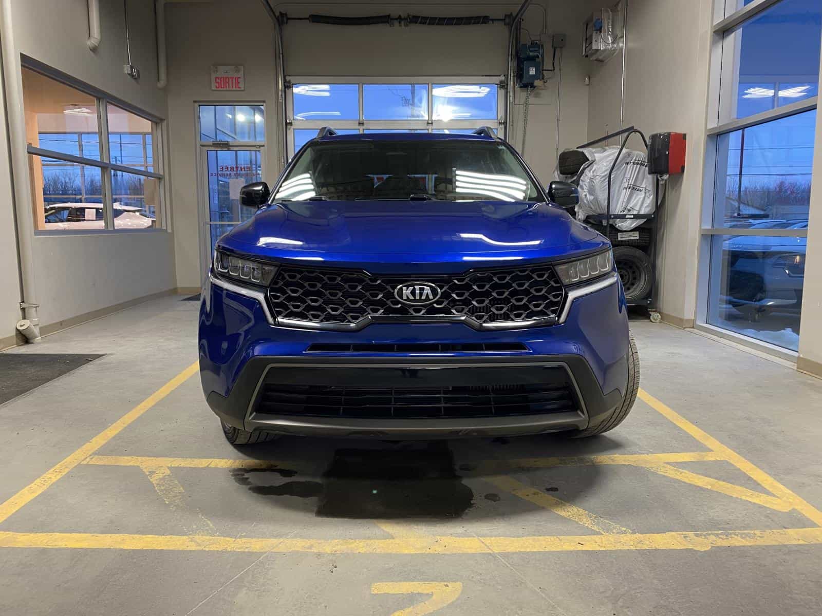 2021 Kia Sorento X-Line - Image 2