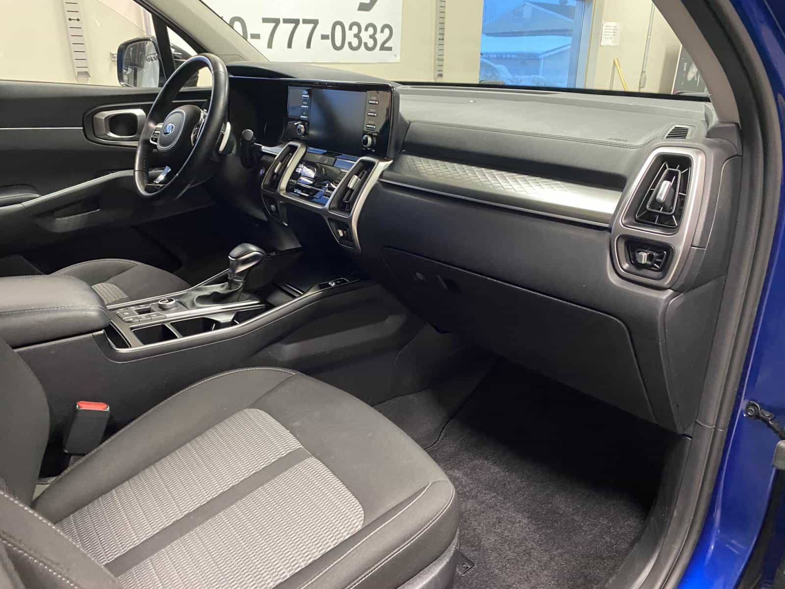 2021 Kia Sorento X-Line - Image 7