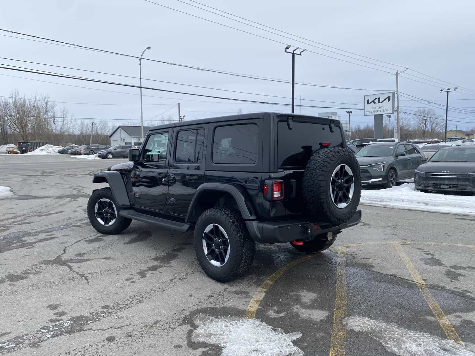 2021 Jeep Wrangler Unlimited Rubicon - Image 4