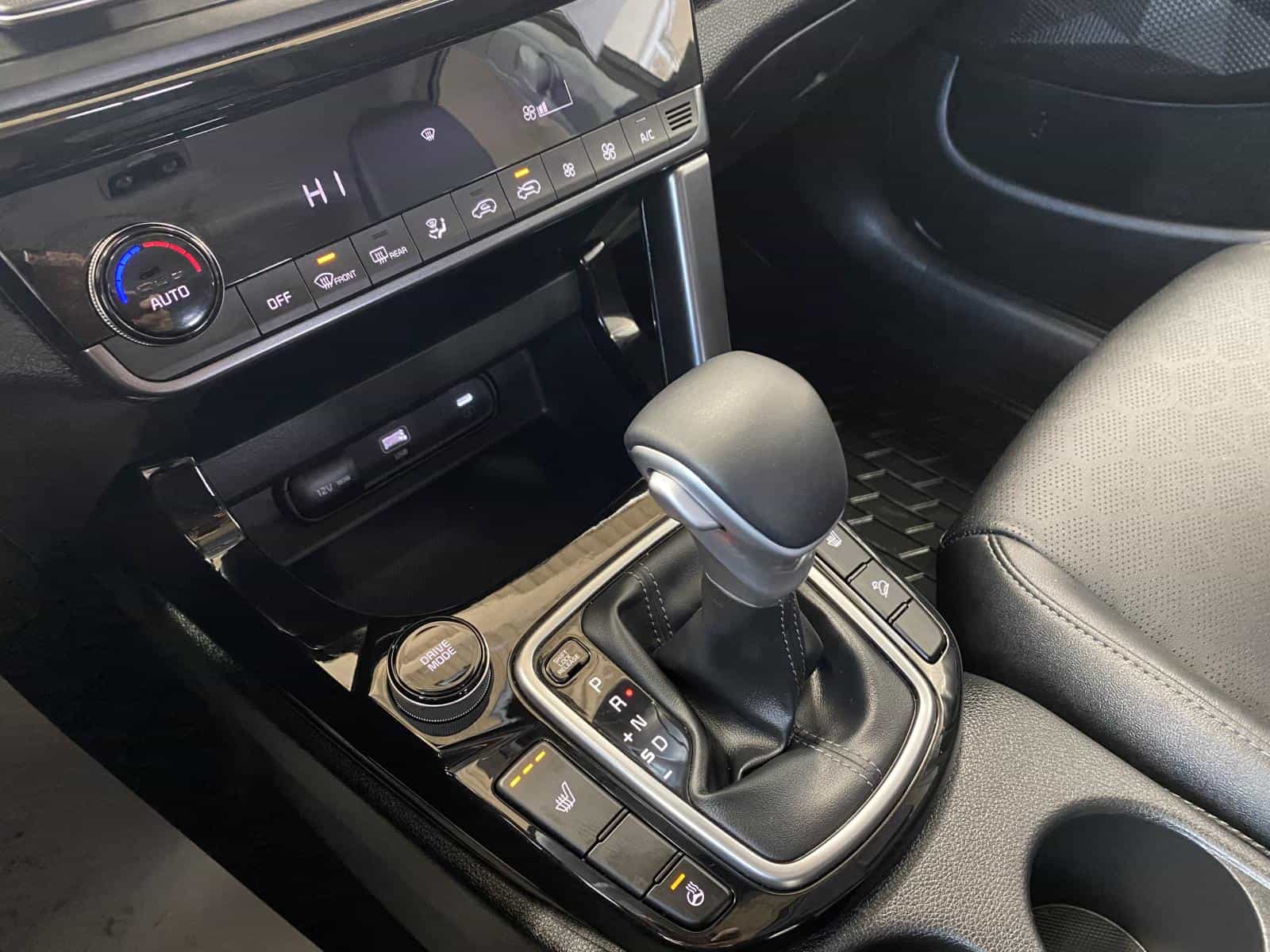 2025 Kia Seltos EX - Image 14