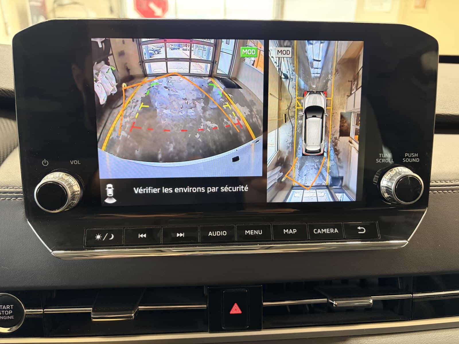 2023 Mitsubishi Outlander SEL - Image 15