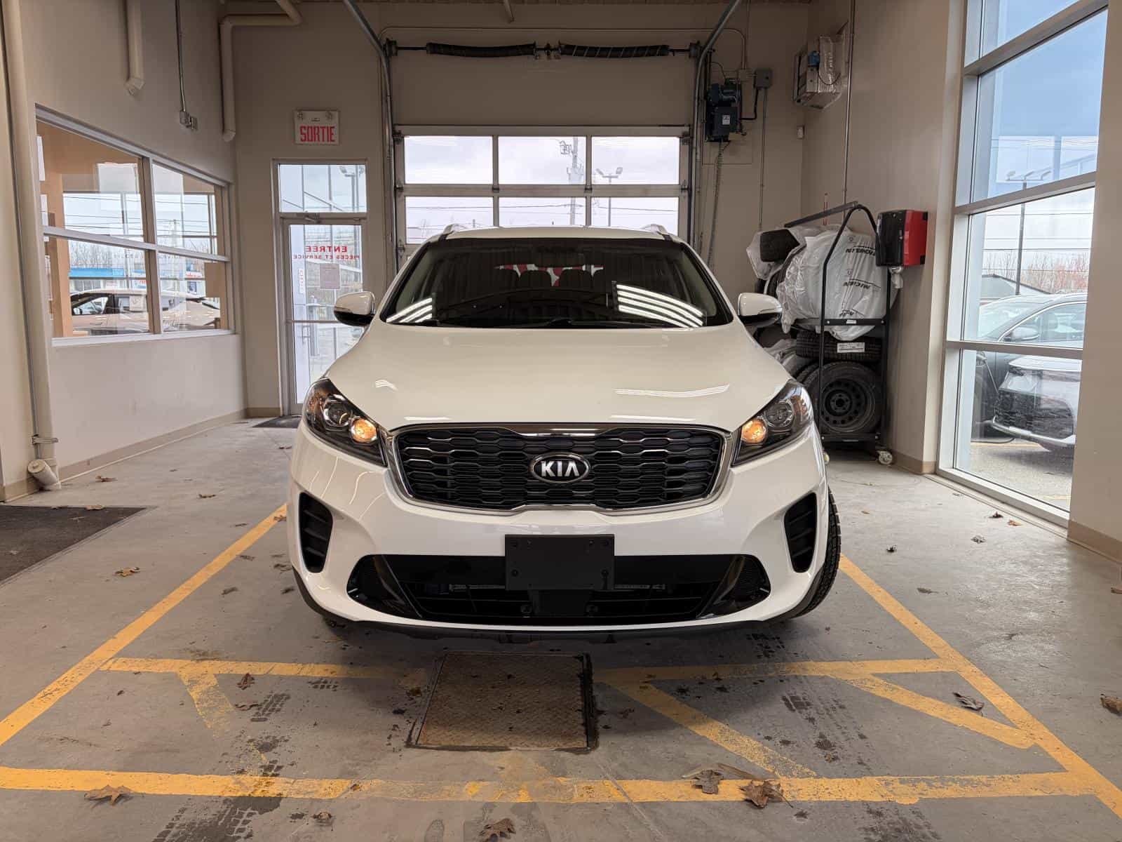 2020 Kia Sorento LX+V6 - Image 2