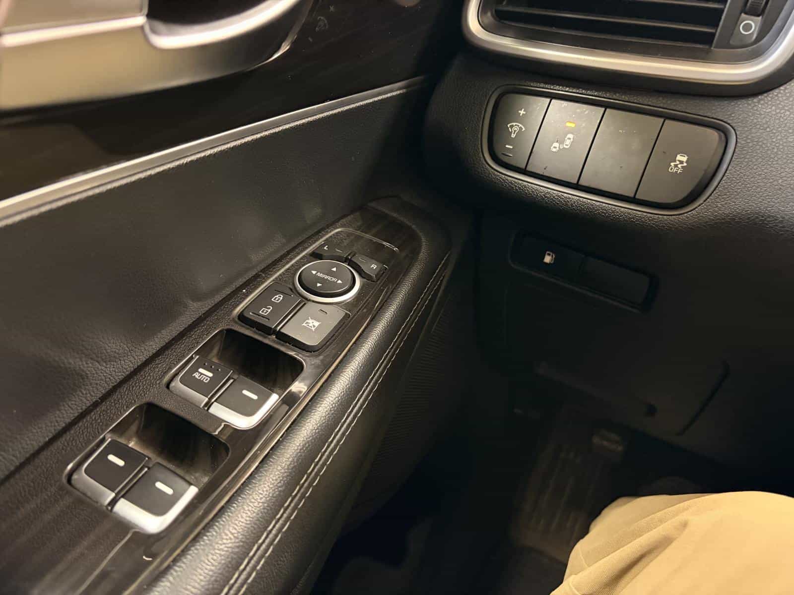 Image 14 Kia Sorento LX+V6 2020