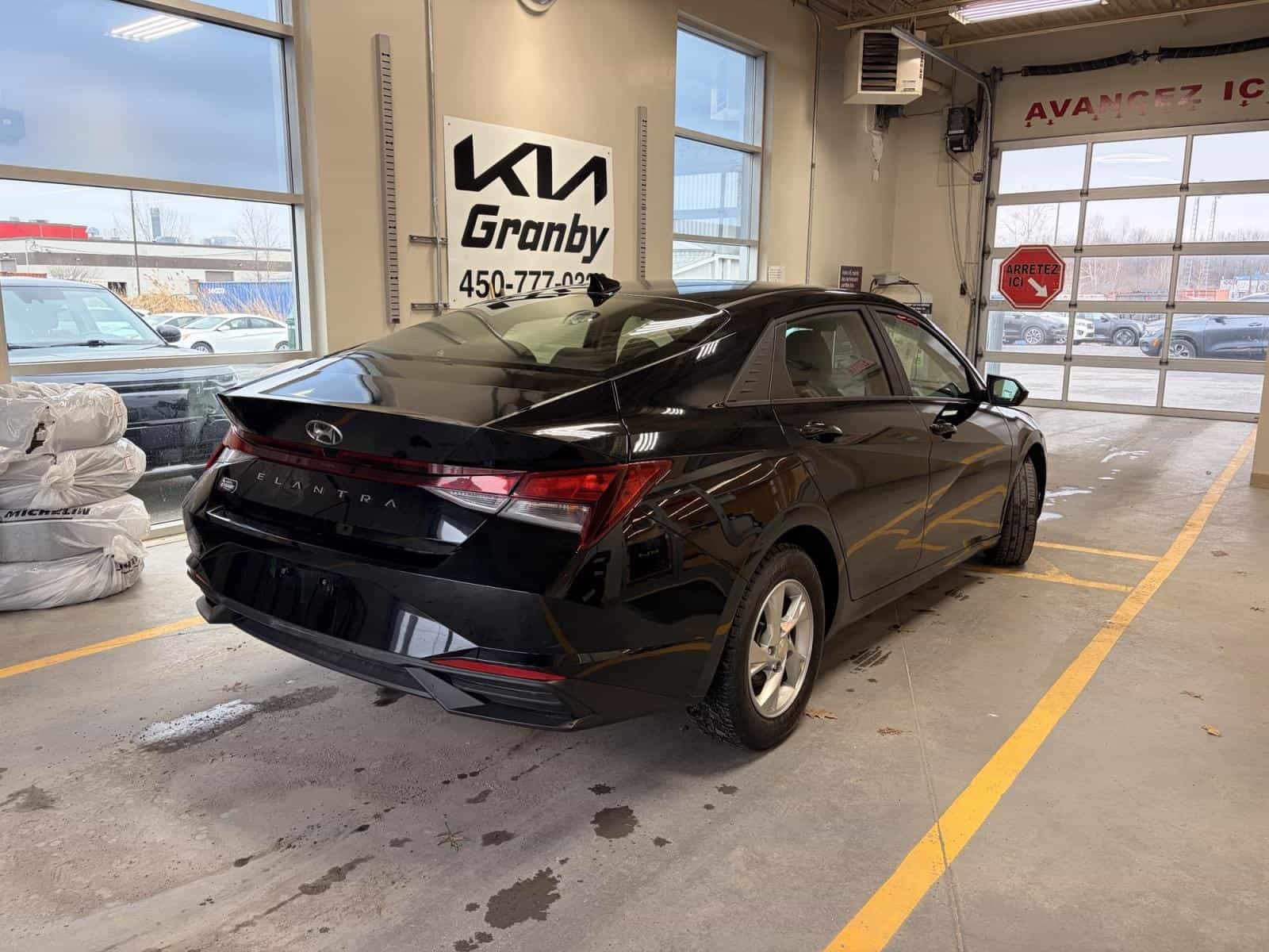 Image 6 Hyundai Elantra Essential 2022