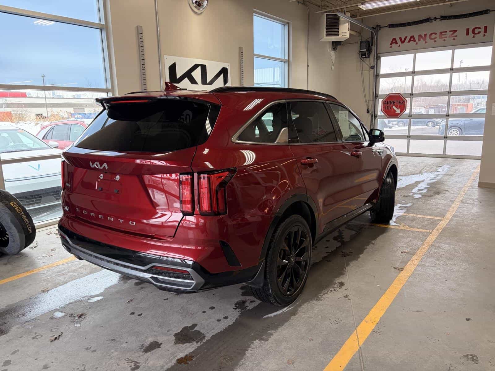 2022 Kia Sorento EX+ - Image 6