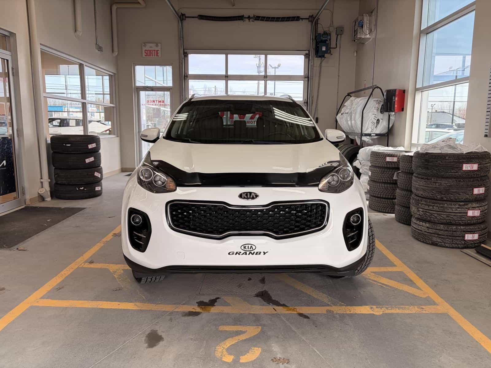 Image 2 Kia Sportage EX 2018
