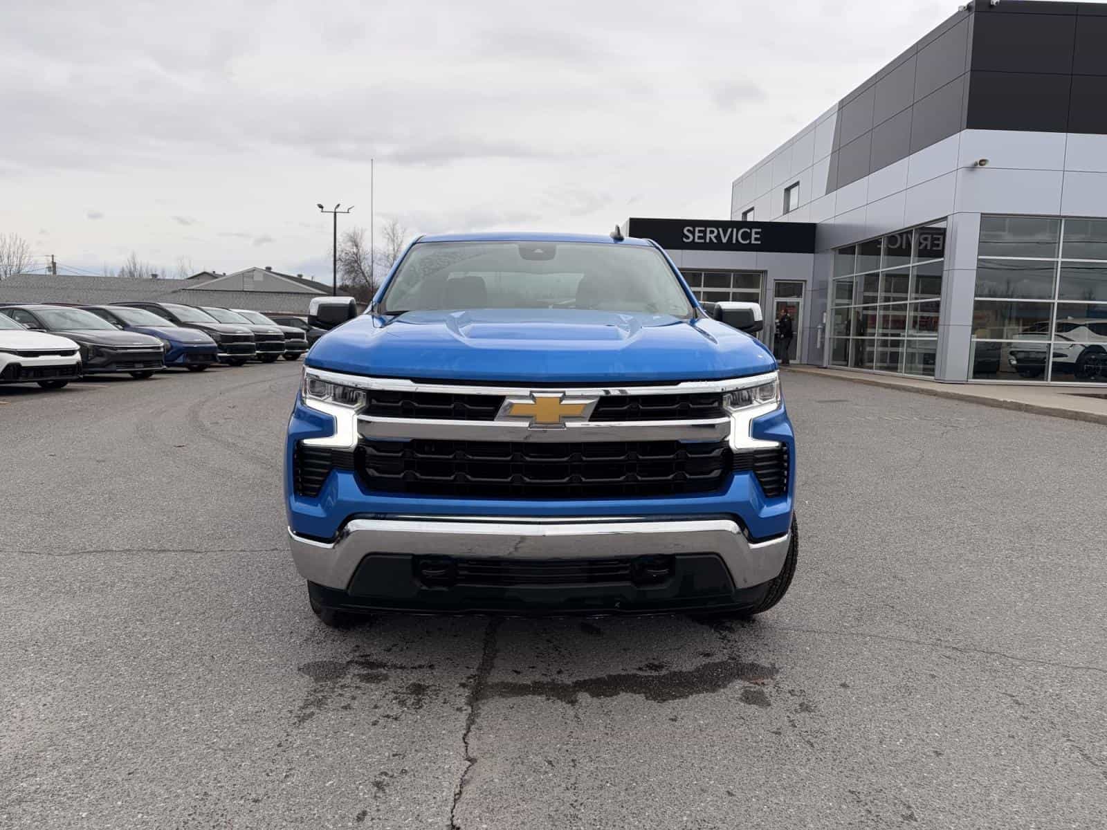 Image 2 Chevrolet Silverado 1500 LT 2025