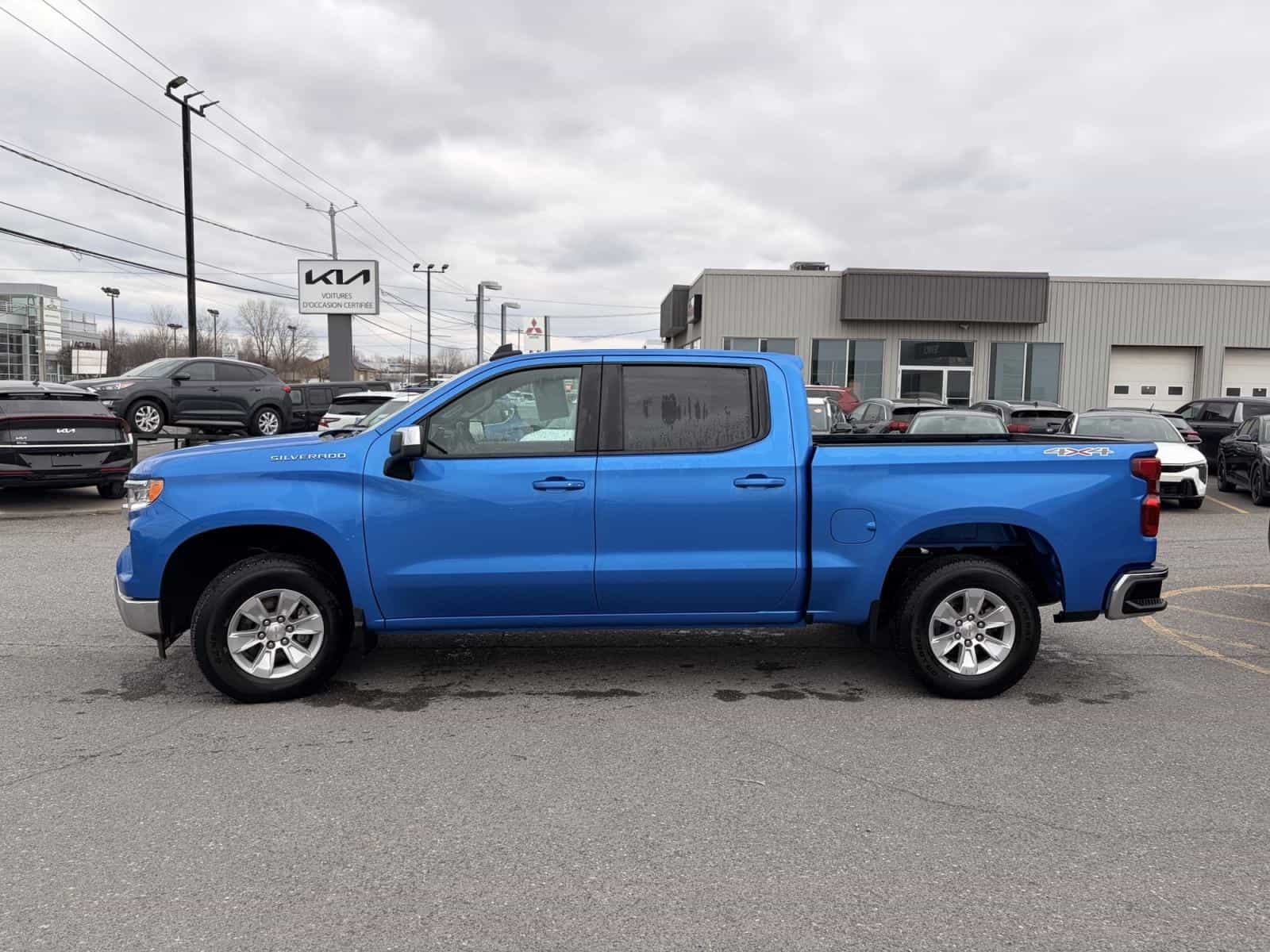 Image 4 Chevrolet Silverado 1500 LT 2025