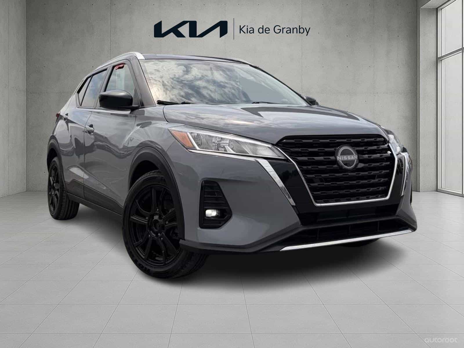 2023 Nissan Kicks SV - Image 1