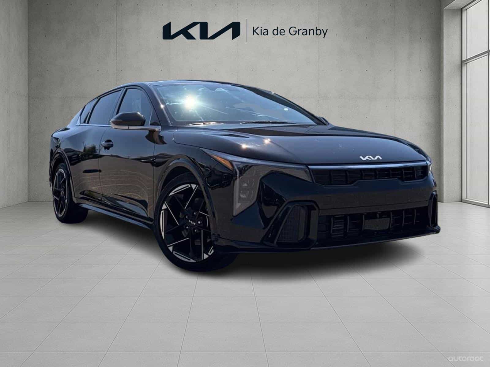2025 Kia K4 GT-Line Turbo - Image 1