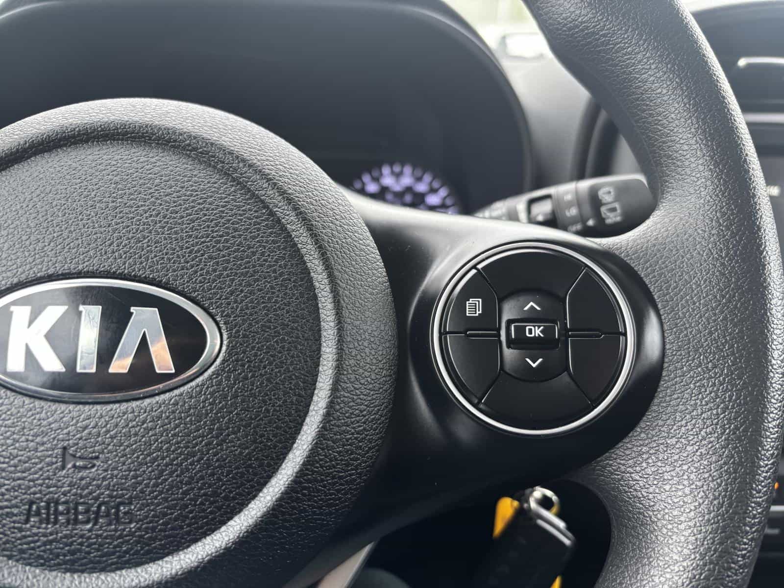 2021 Kia Soul LX - Image 13