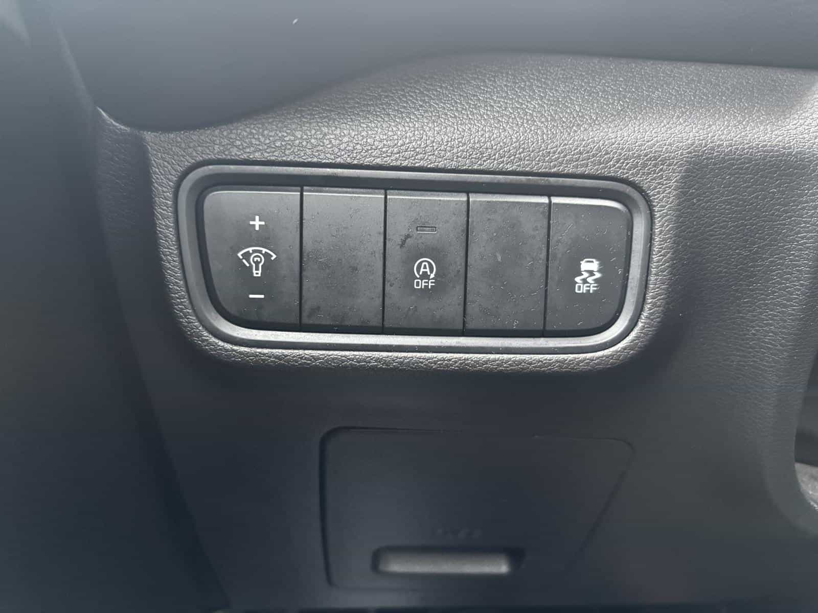 2021 Kia Soul LX - Image 11