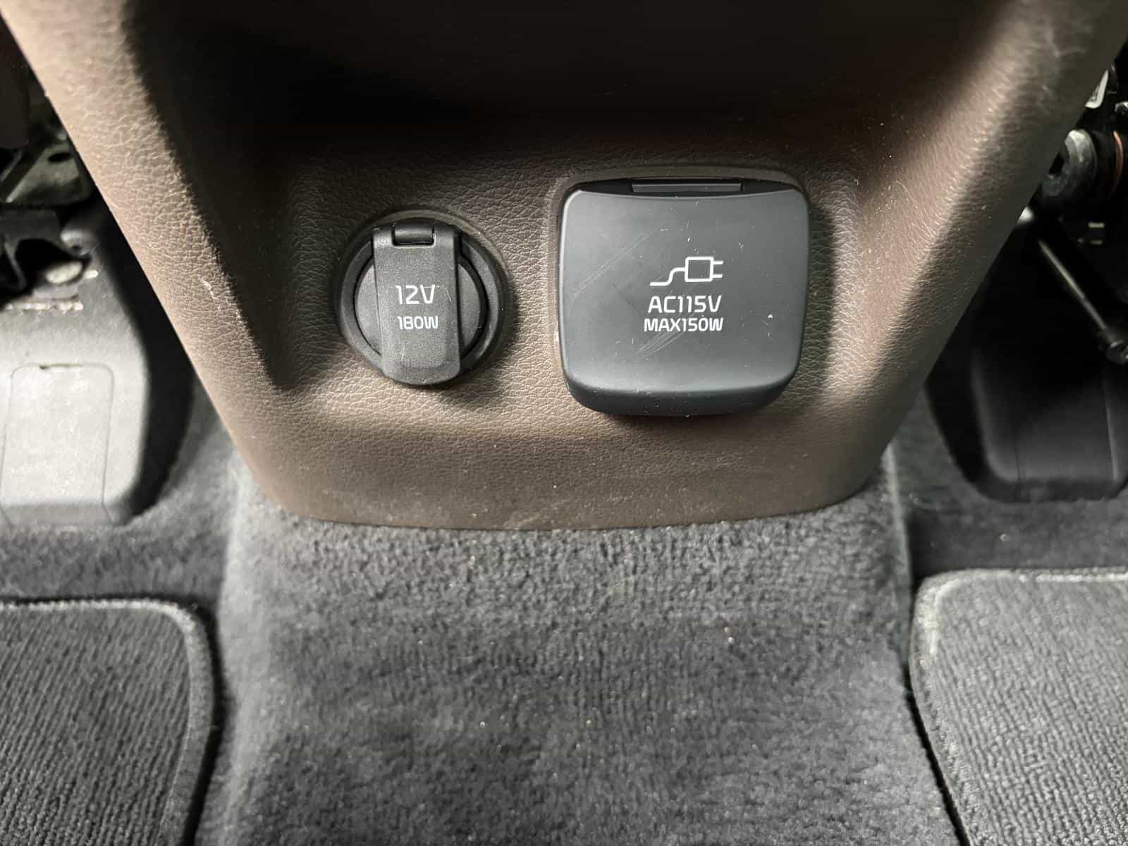 2021 Kia Telluride SX - Image 12