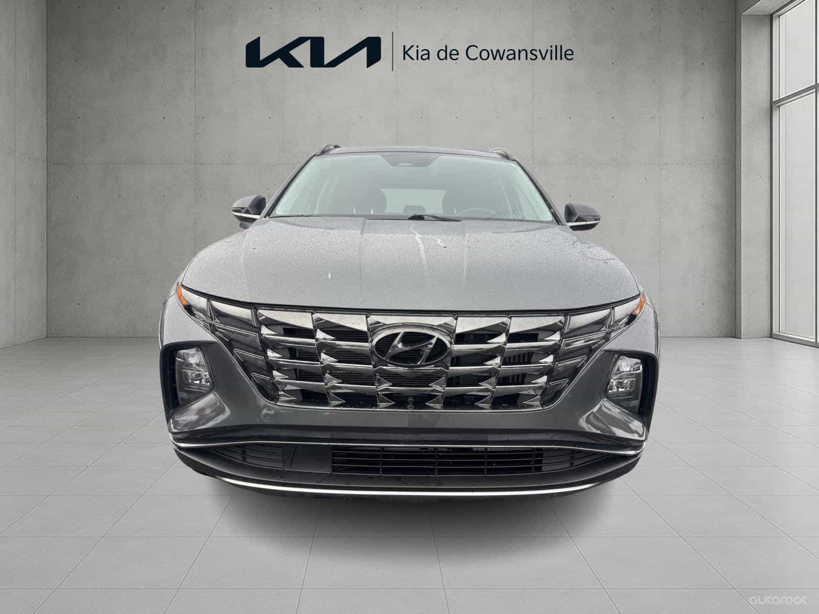 2022 Hyundai Tucson Ultimate Plug-In - Image 2