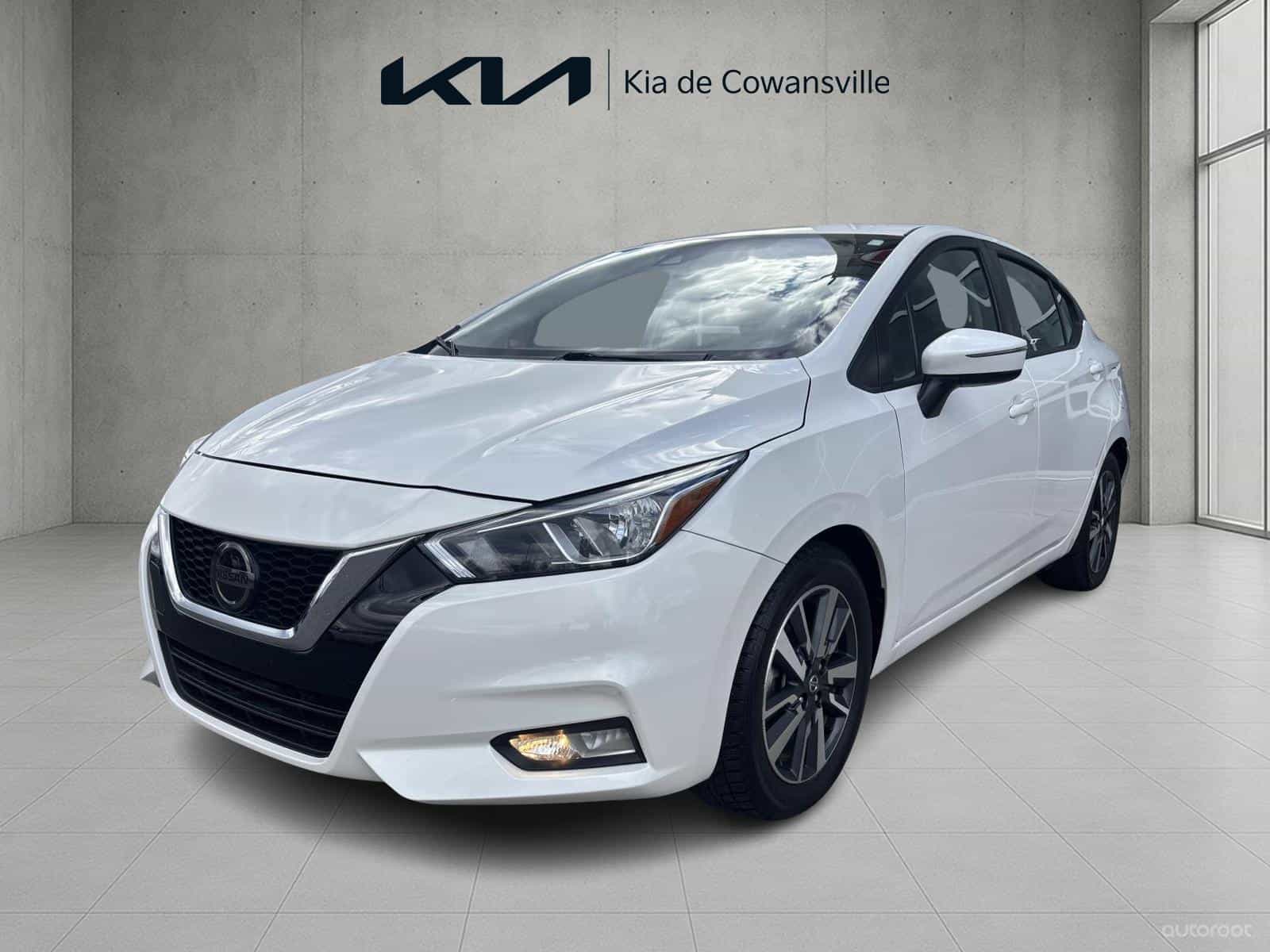 Image 1 Nissan Versa SV 2021