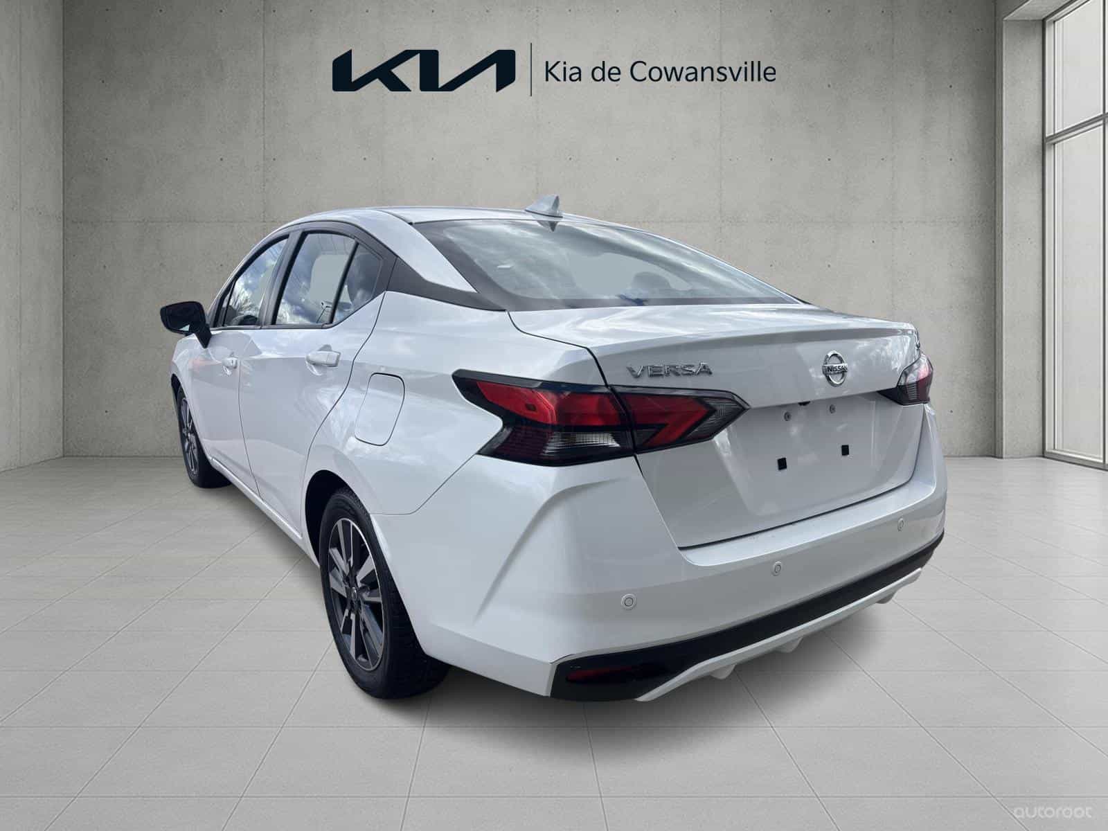 Image 6 Nissan Versa SV 2021