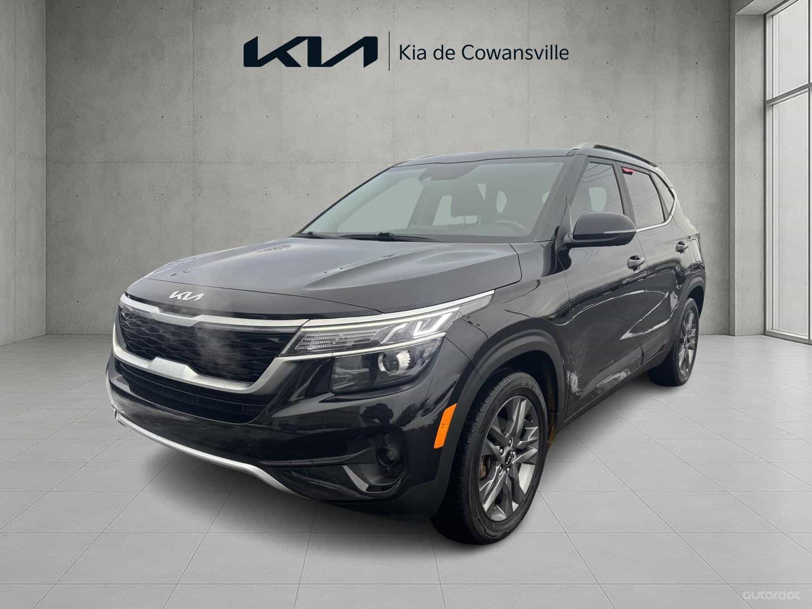 2023 Kia Seltos EX - Image 1