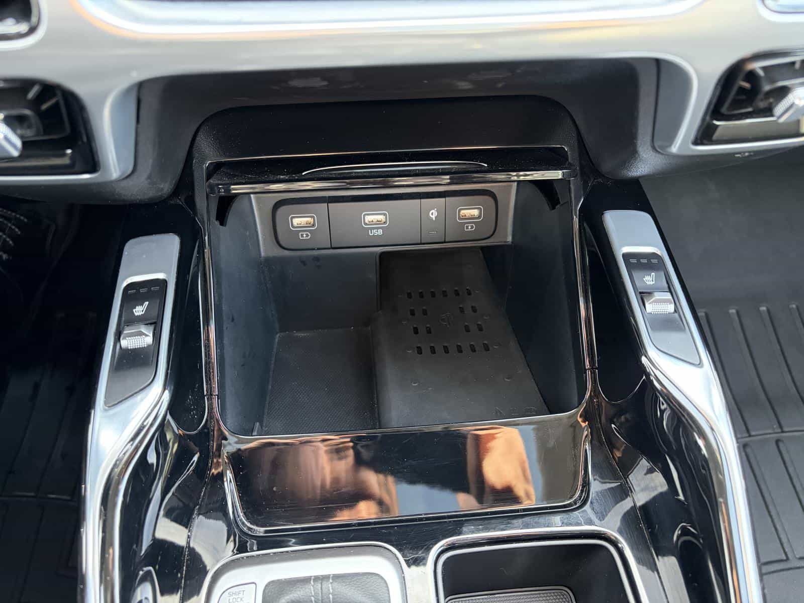 2023 Kia Sorento EX+ - Image 25