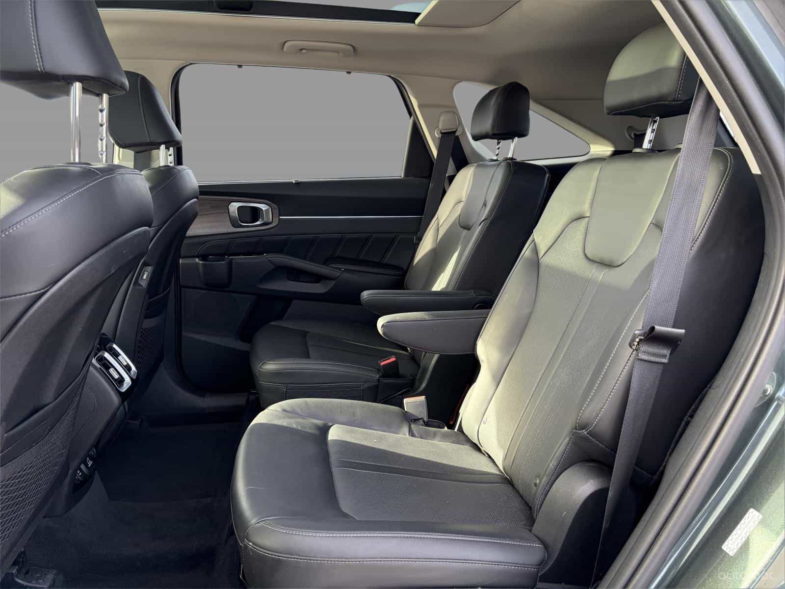 2023 Kia Sorento EX+ - Image 11