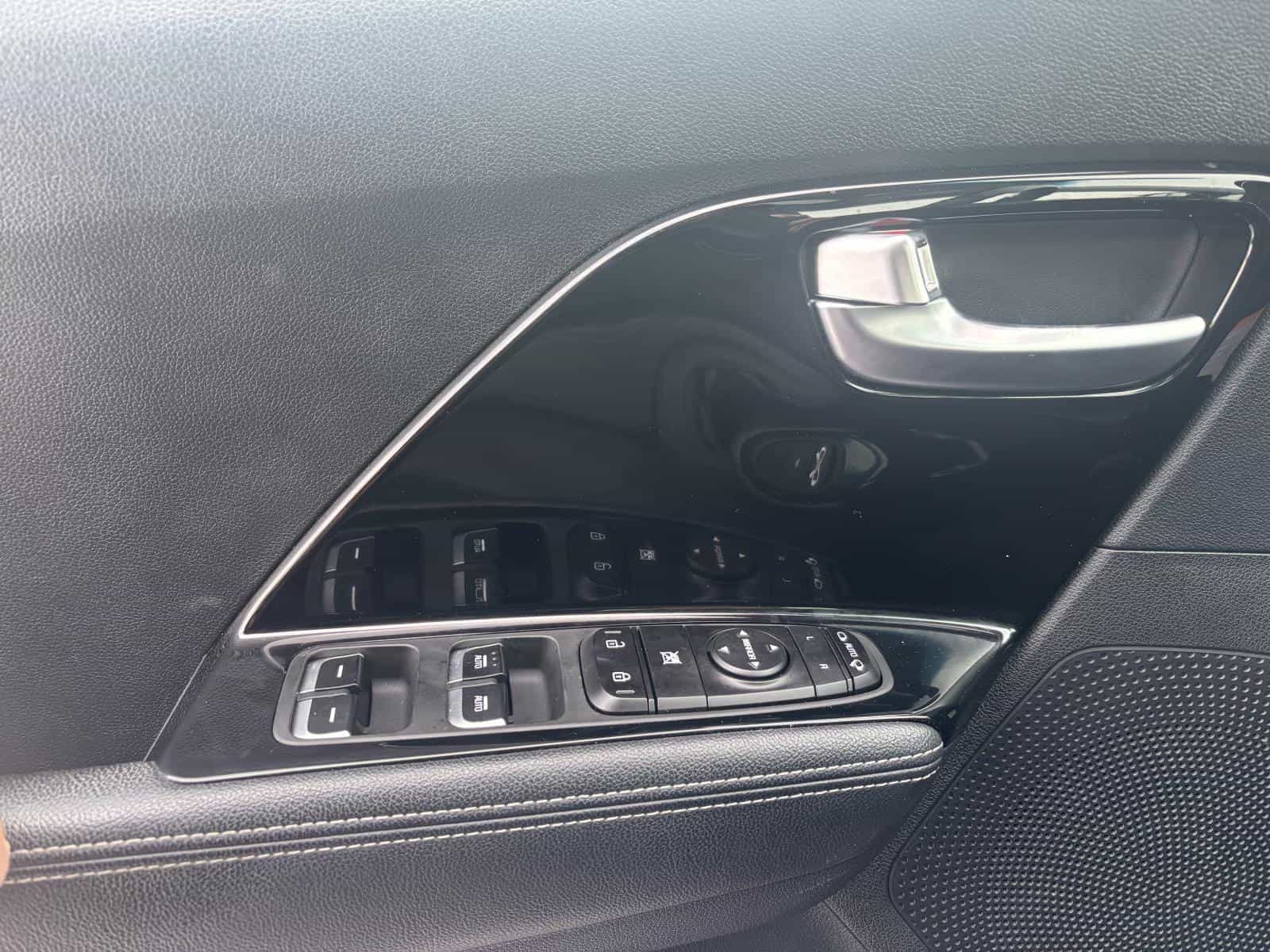 Image 11 Kia Niro EX Premium Plug-In 2020