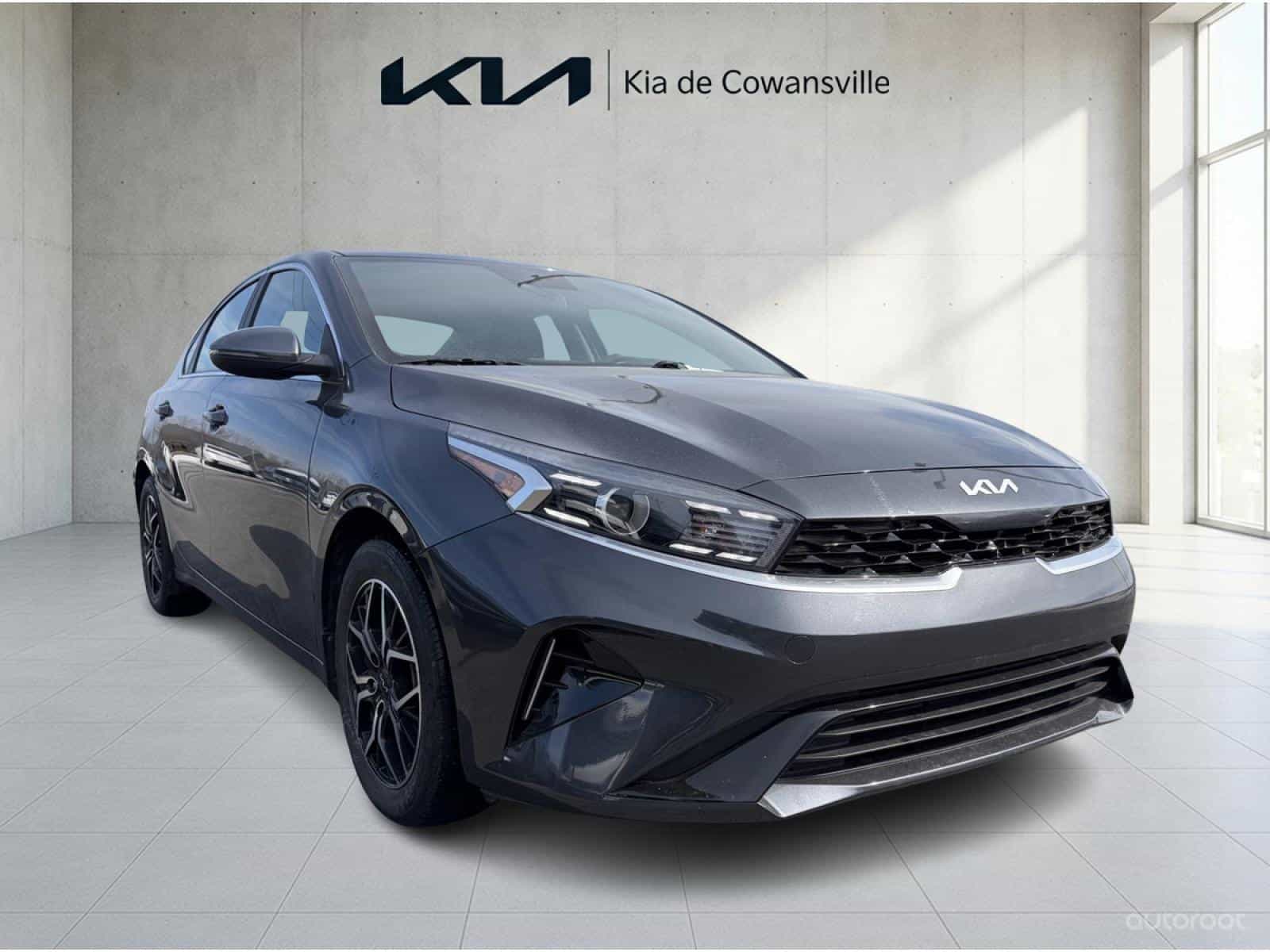 2023 Kia Forte EX - Image 4