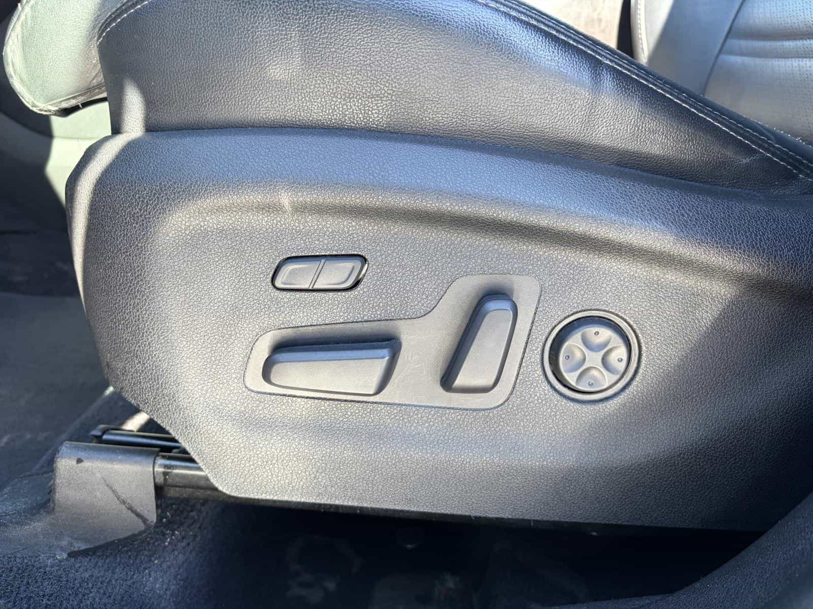 2016 Kia Sorento EX V6 - Image 12