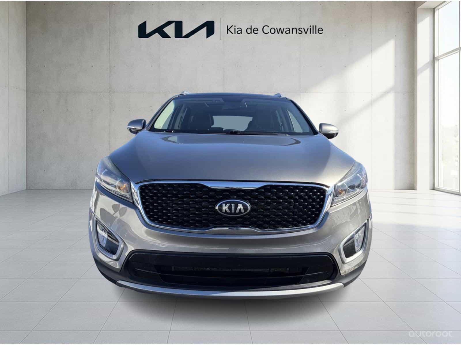 2016 Kia Sorento EX V6 - Image 2